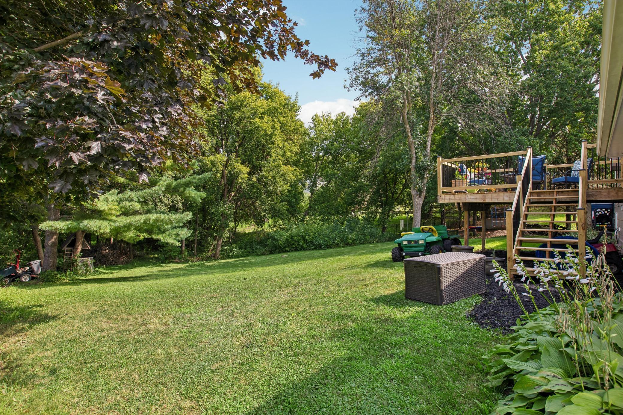 main property photo 30