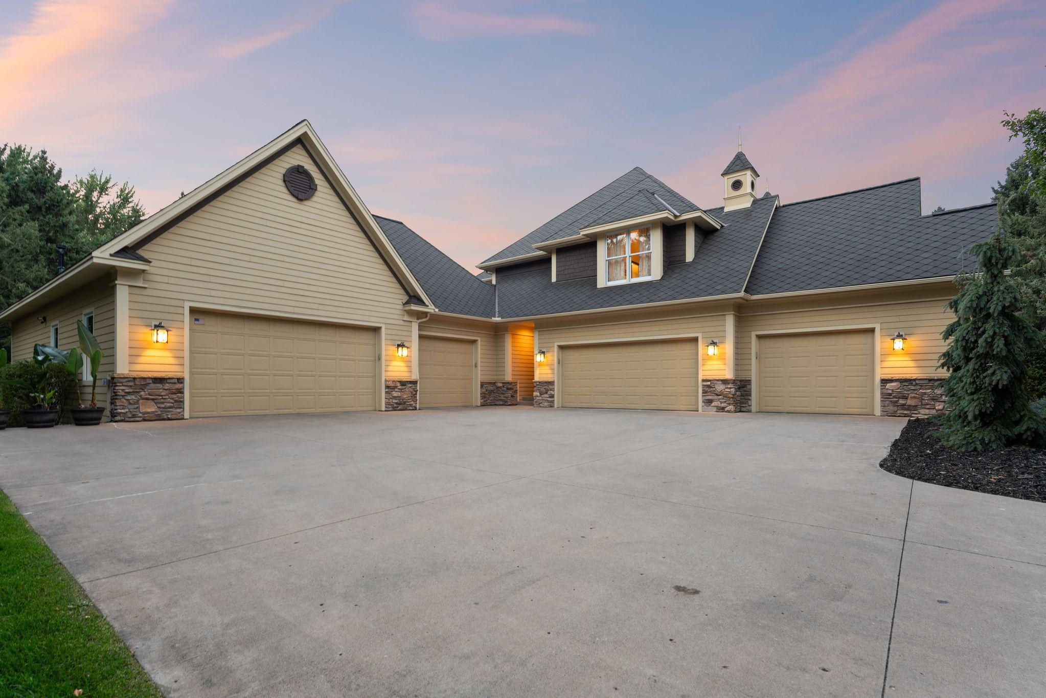 main property photo 81