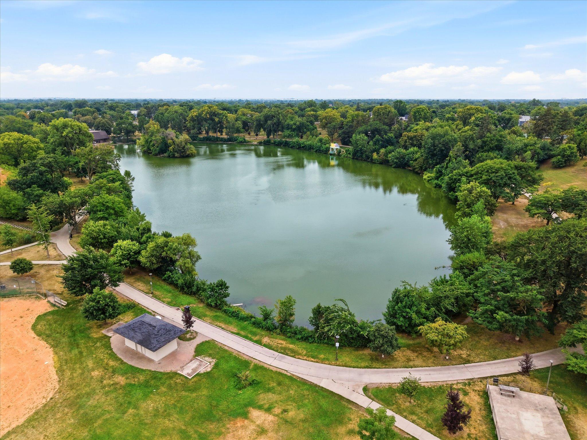 main property photo 50