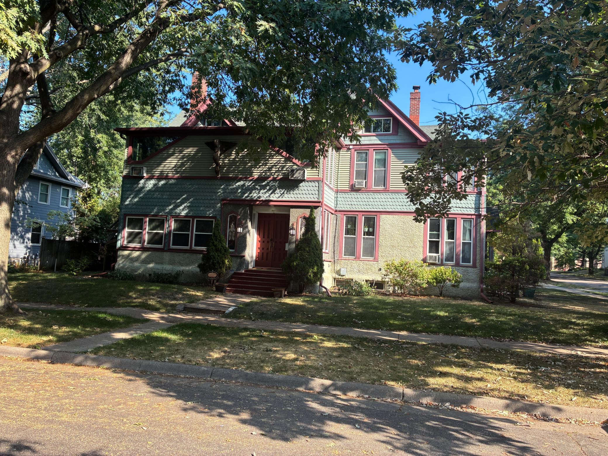 main property photo 3