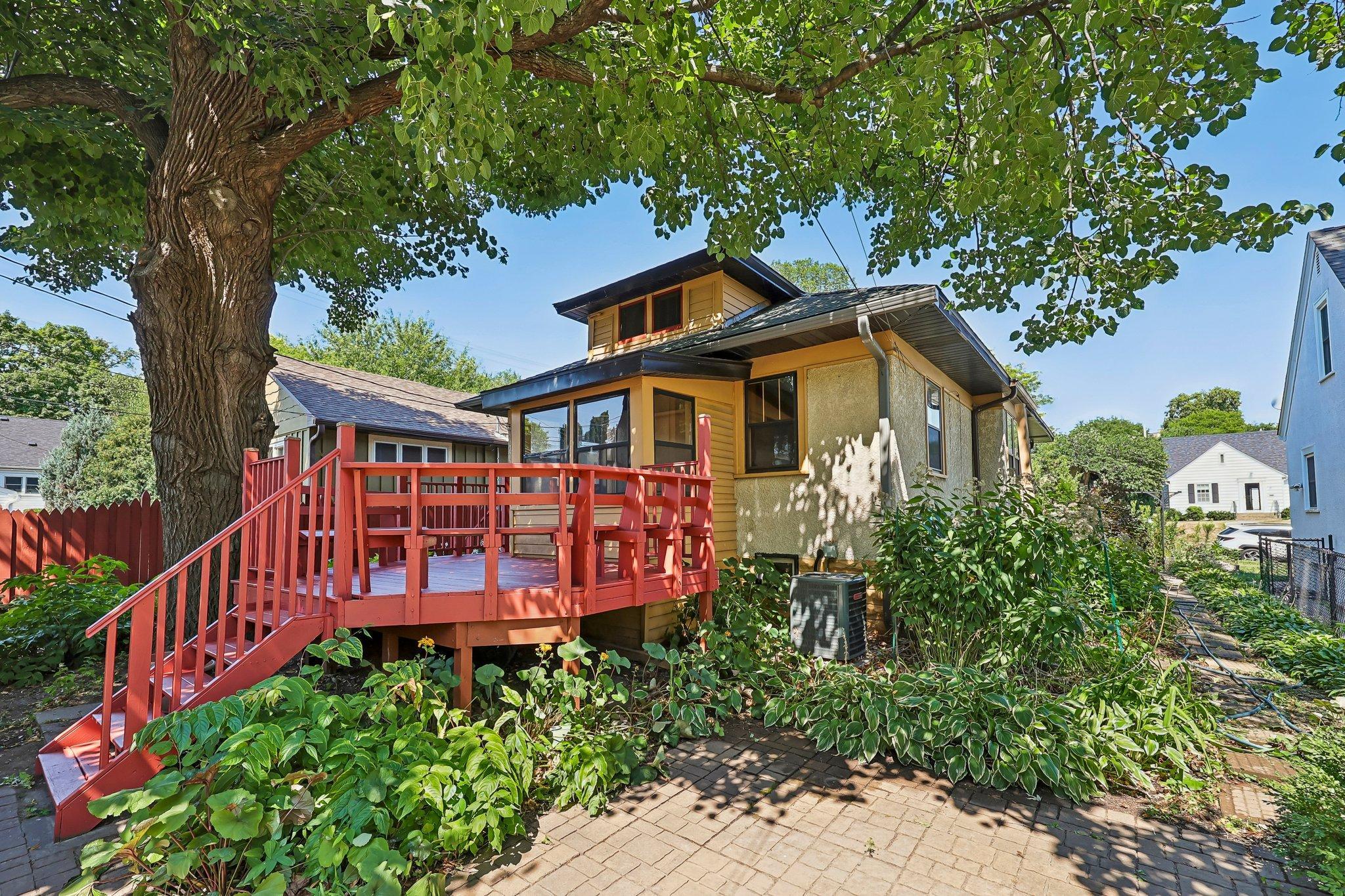 main property photo 21