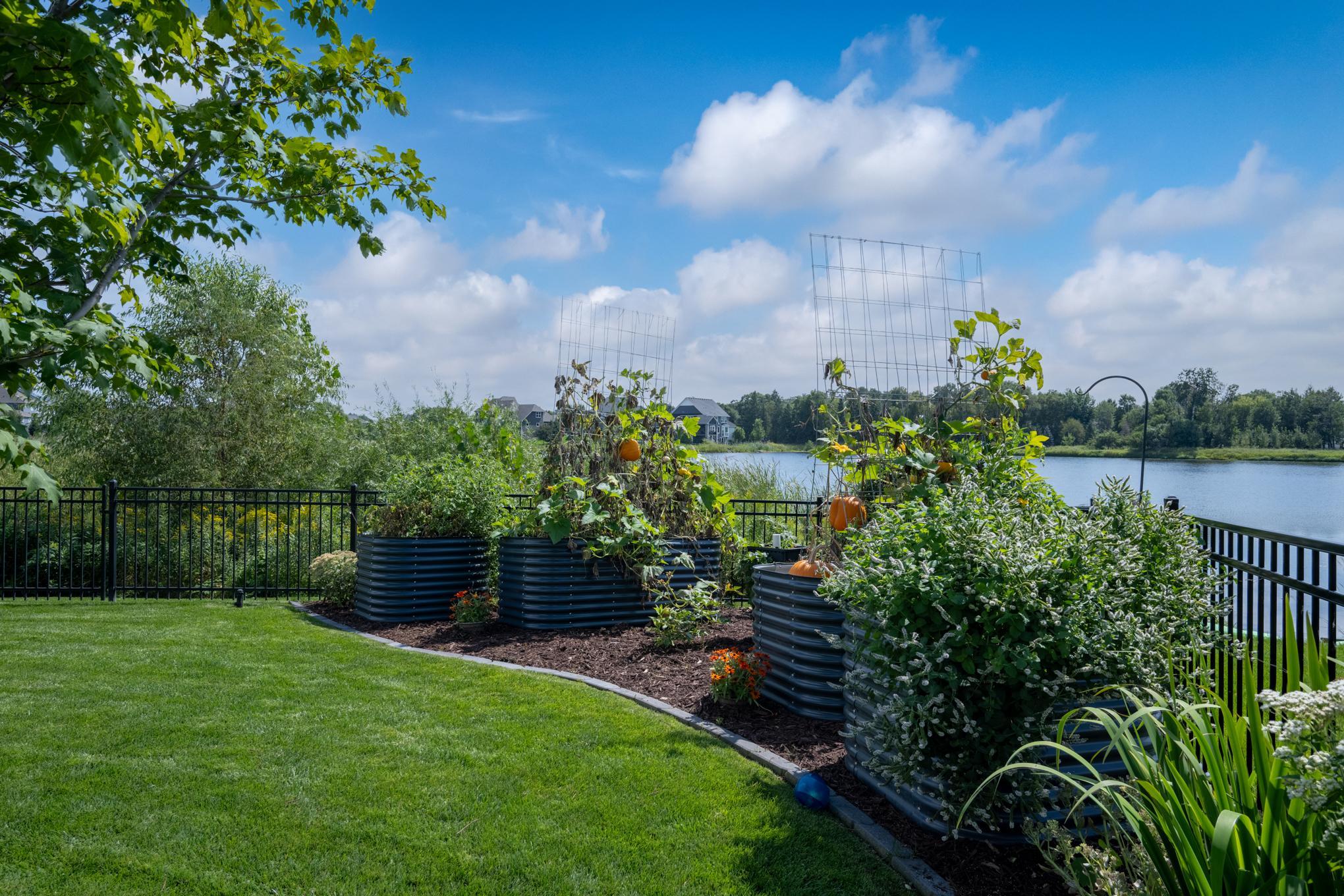 main property photo 75