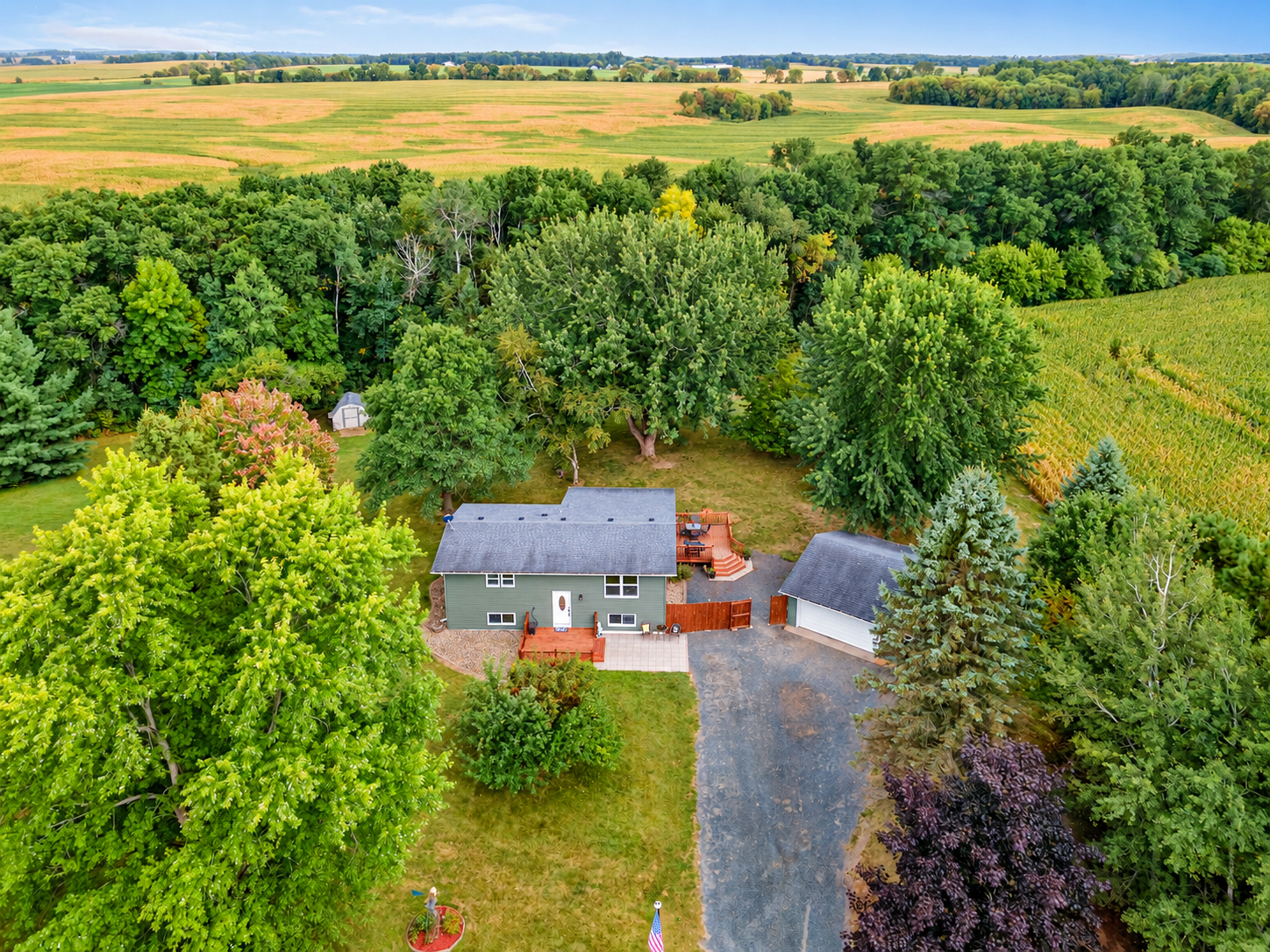 main property photo 34