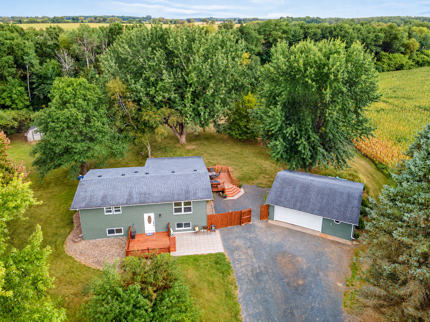 main property photo 35