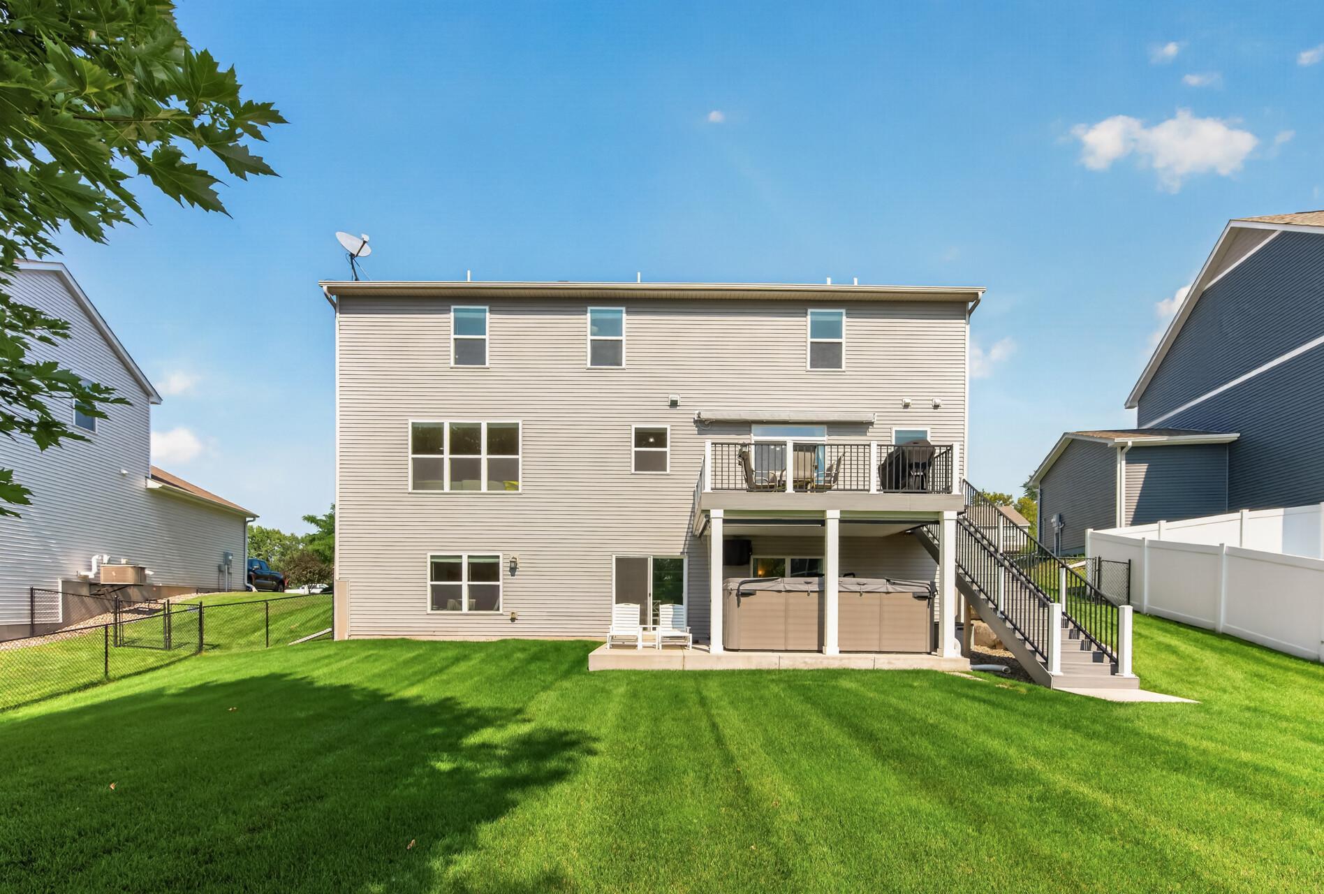 main property photo 35
