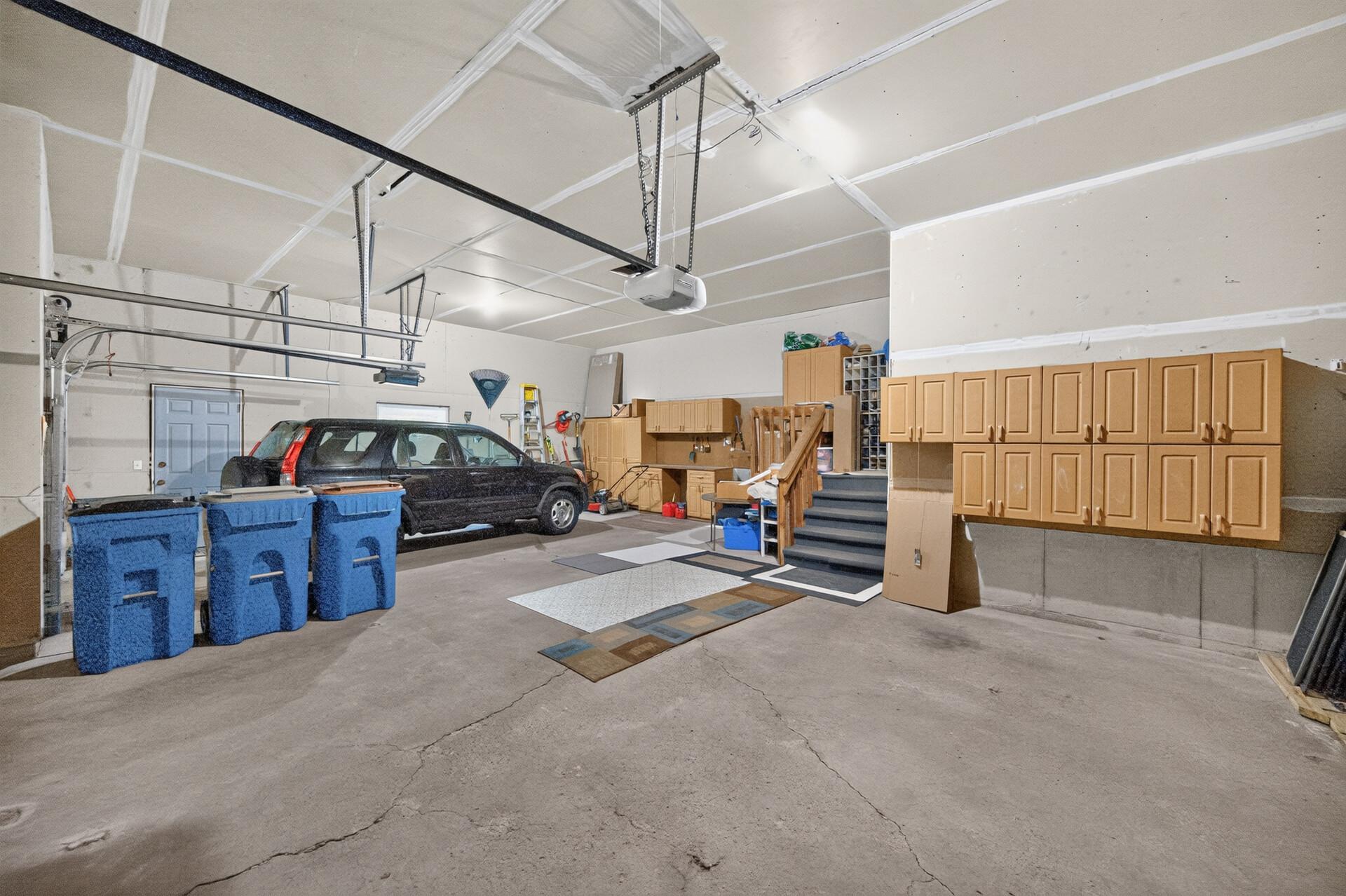 main property photo 54