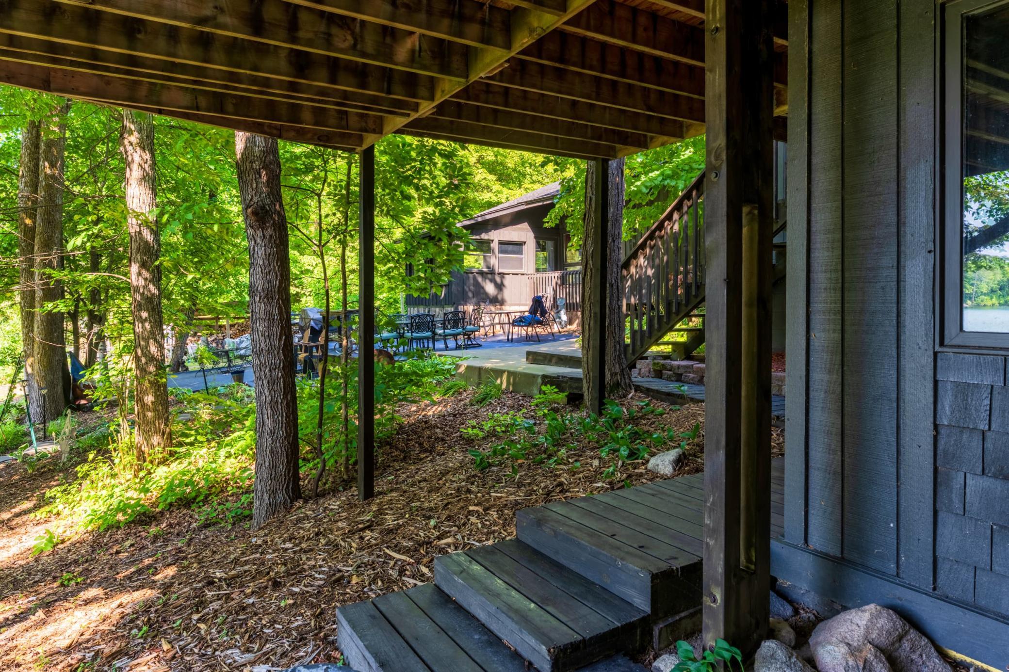 main property photo 81