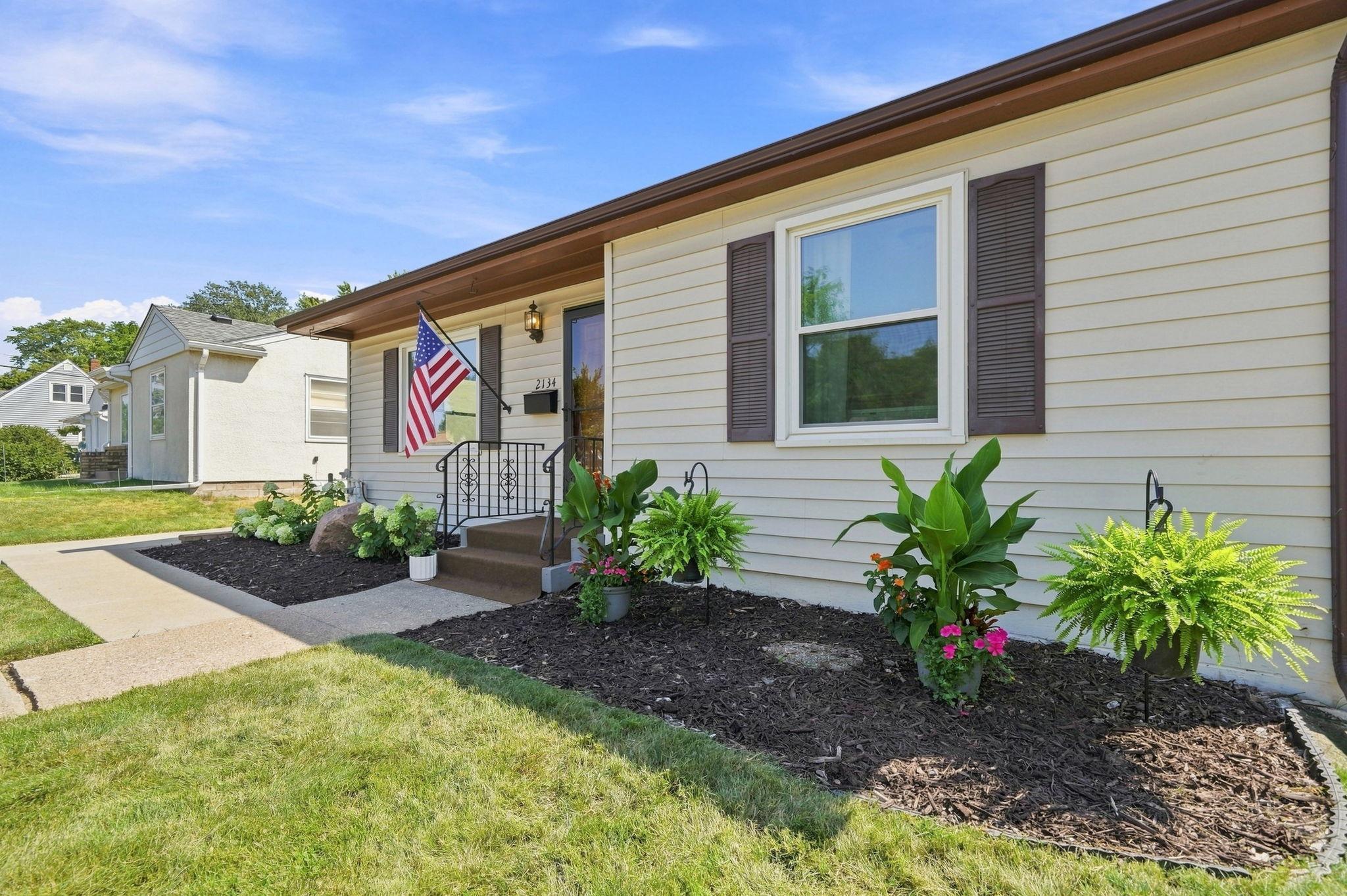 main property photo 26