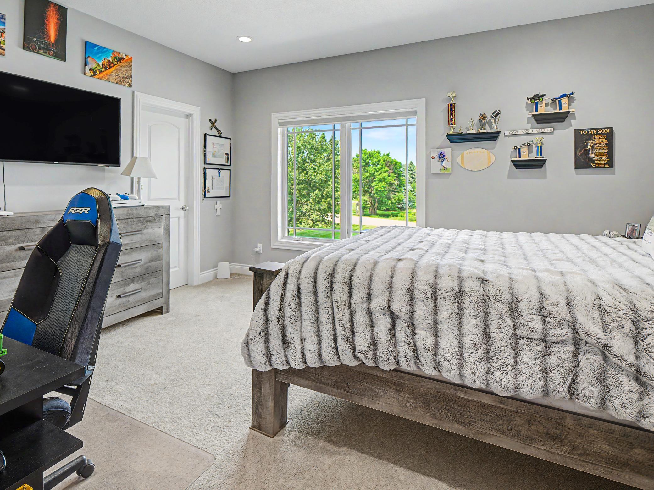 main property photo 53
