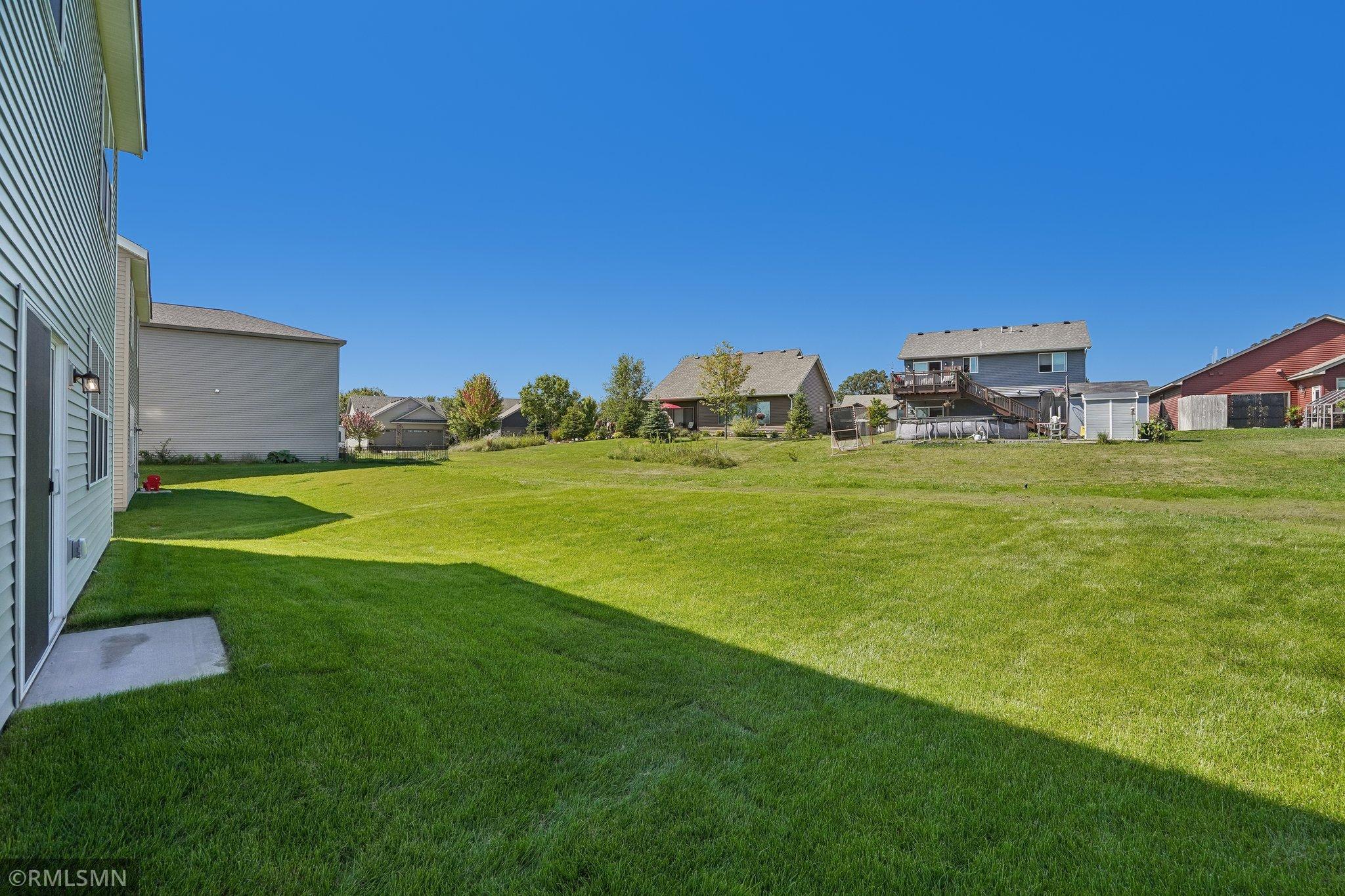 main property photo 17