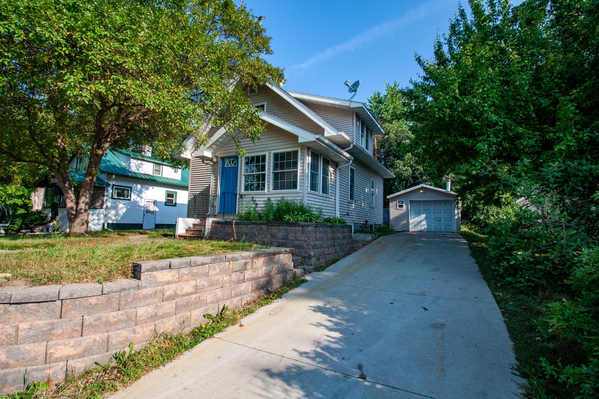 main property photo 47