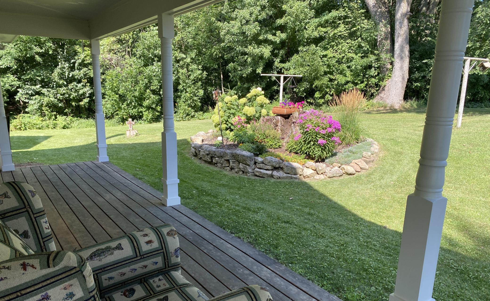 main property photo 40