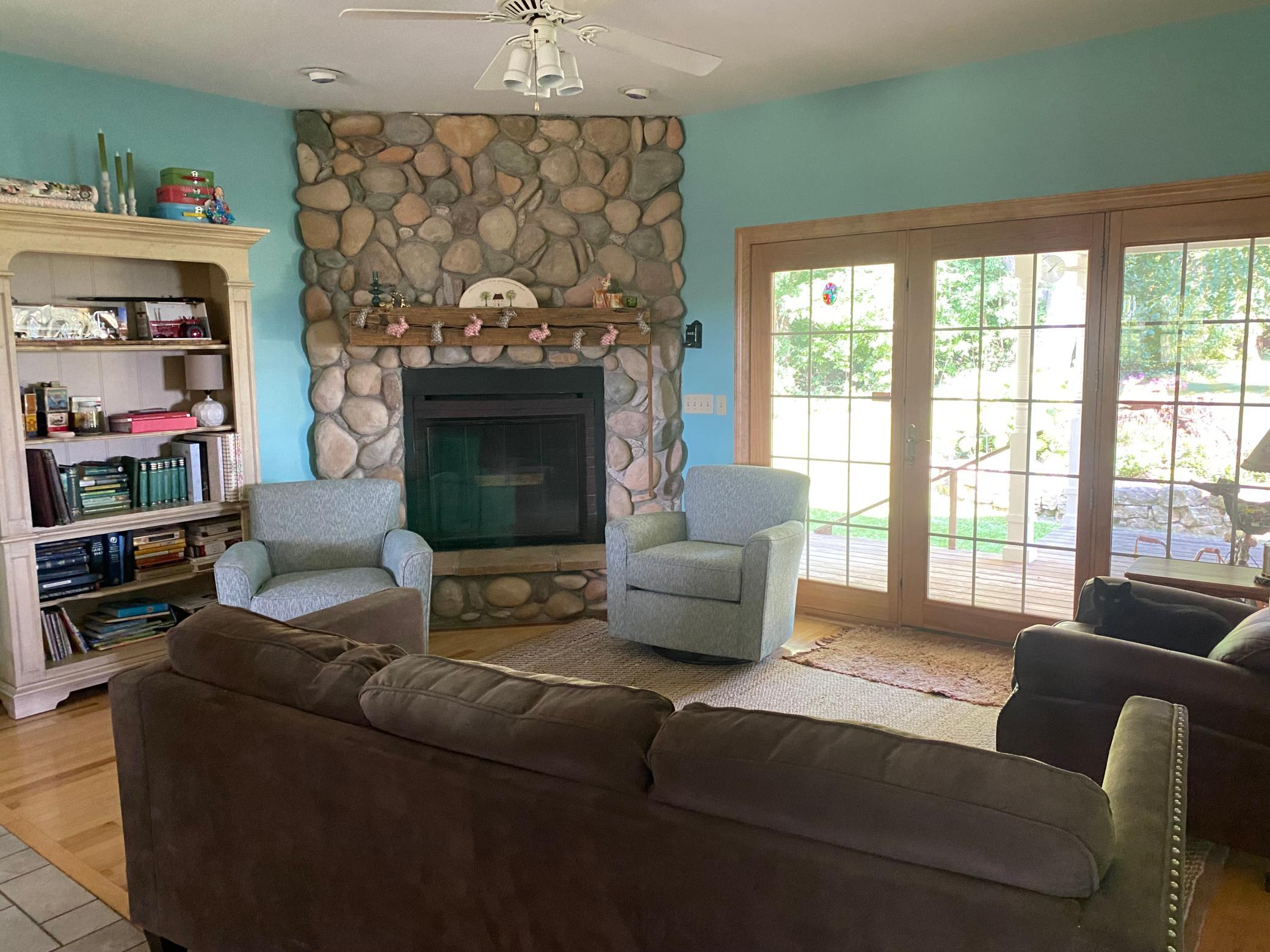 main property photo 7
