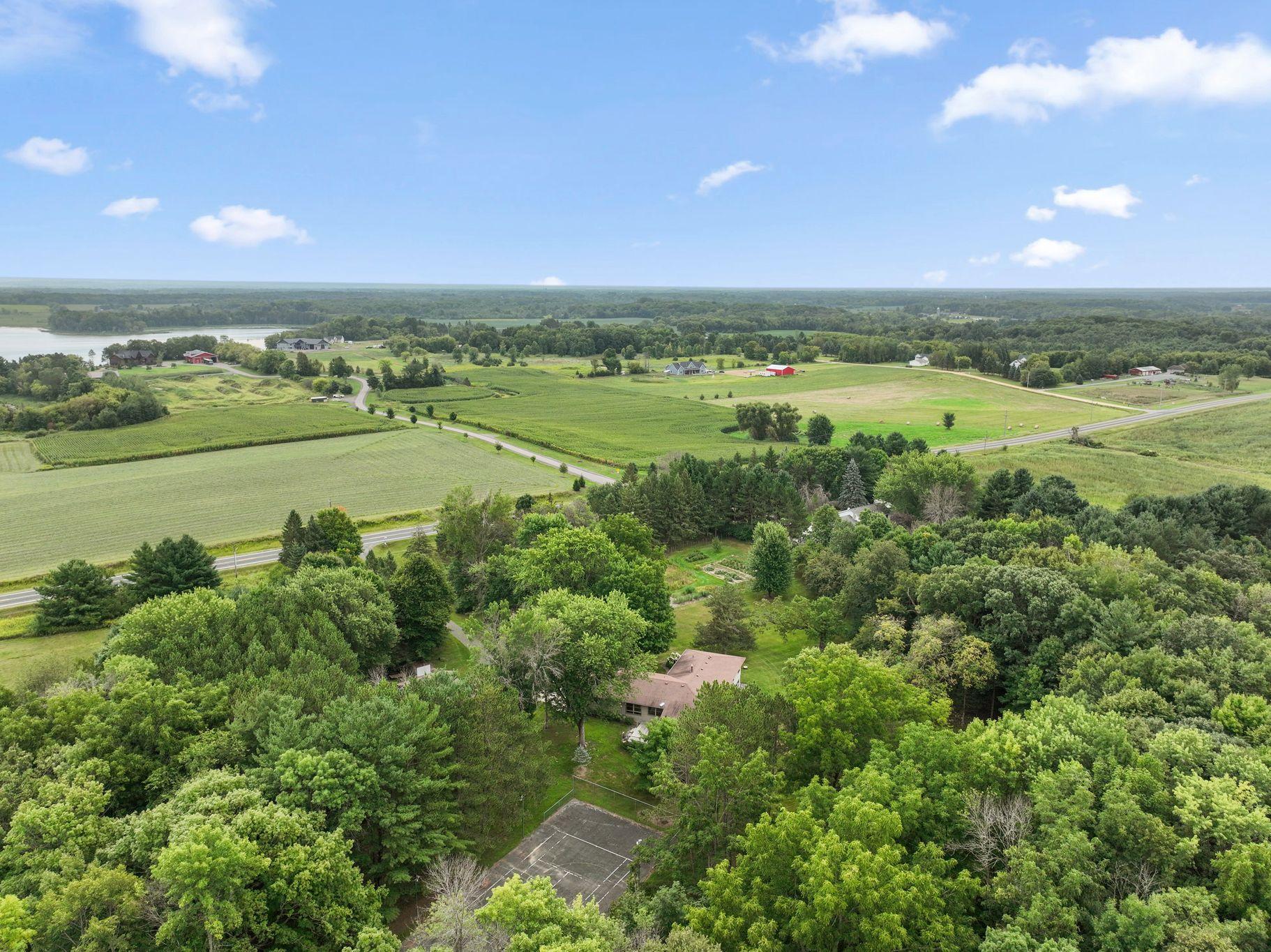 main property photo 21