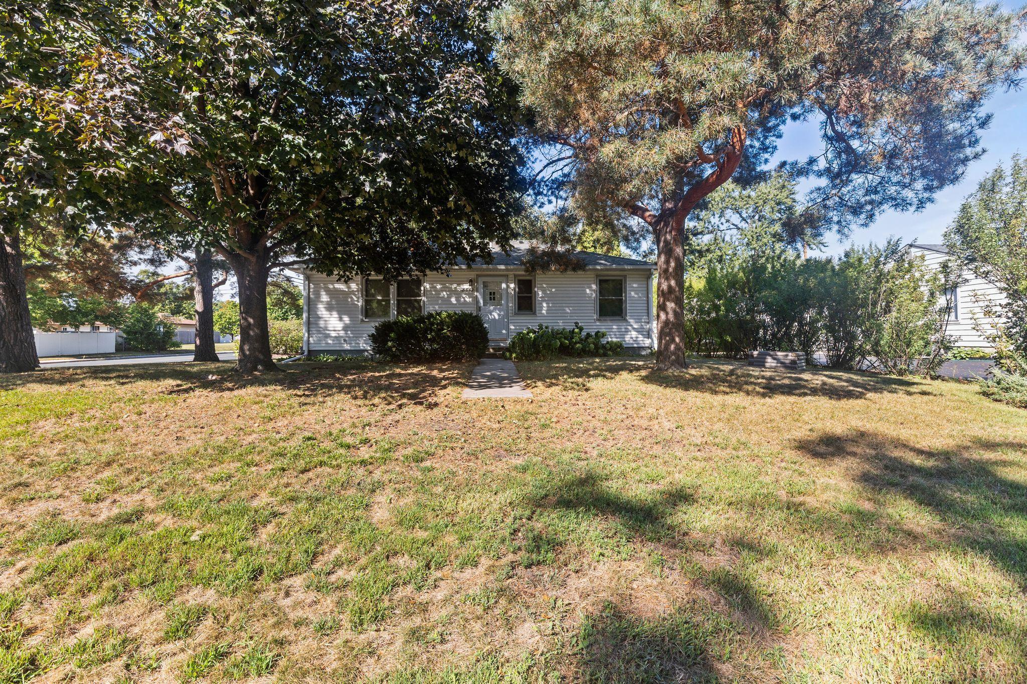 main property photo 0