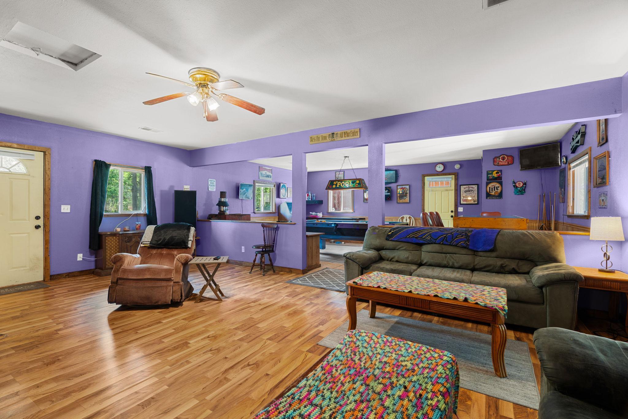 main property photo 9