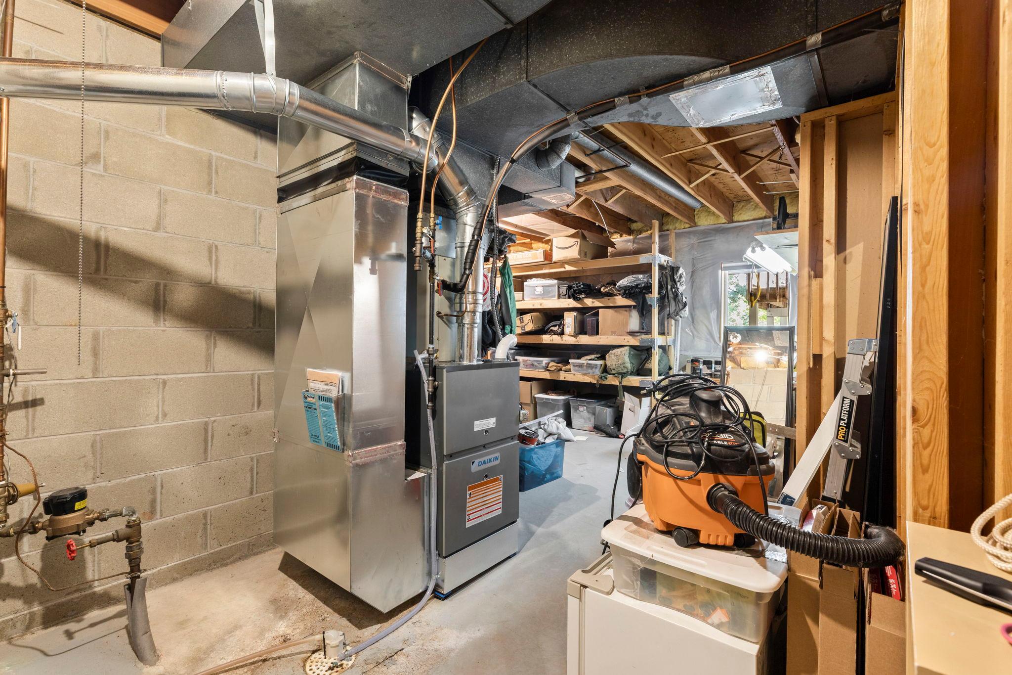 main property photo 67