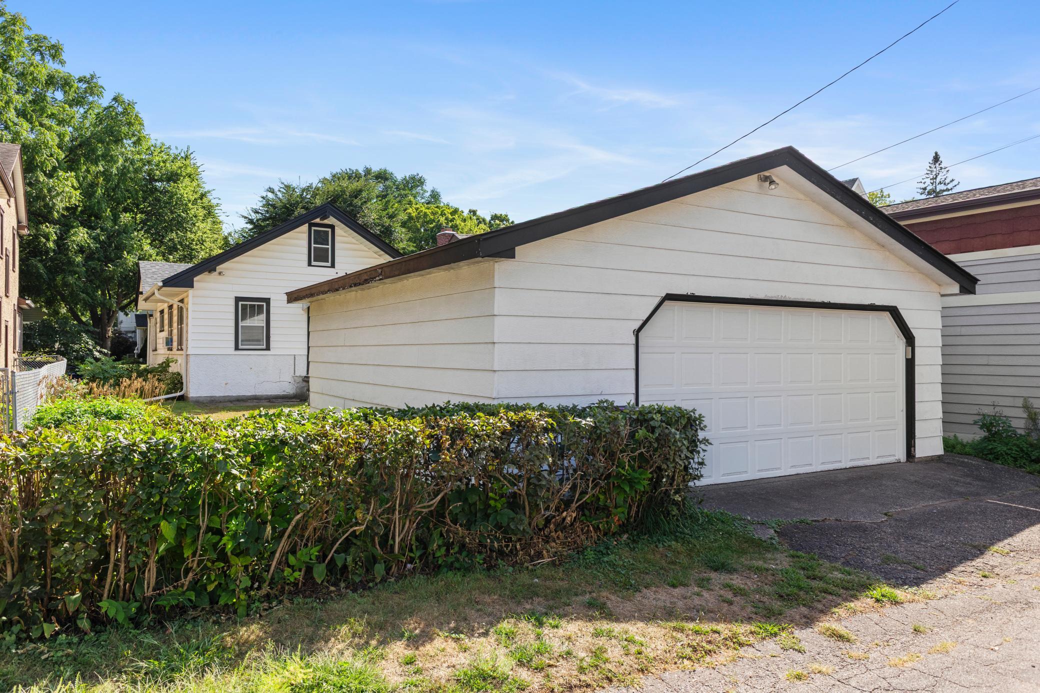 main property photo 63