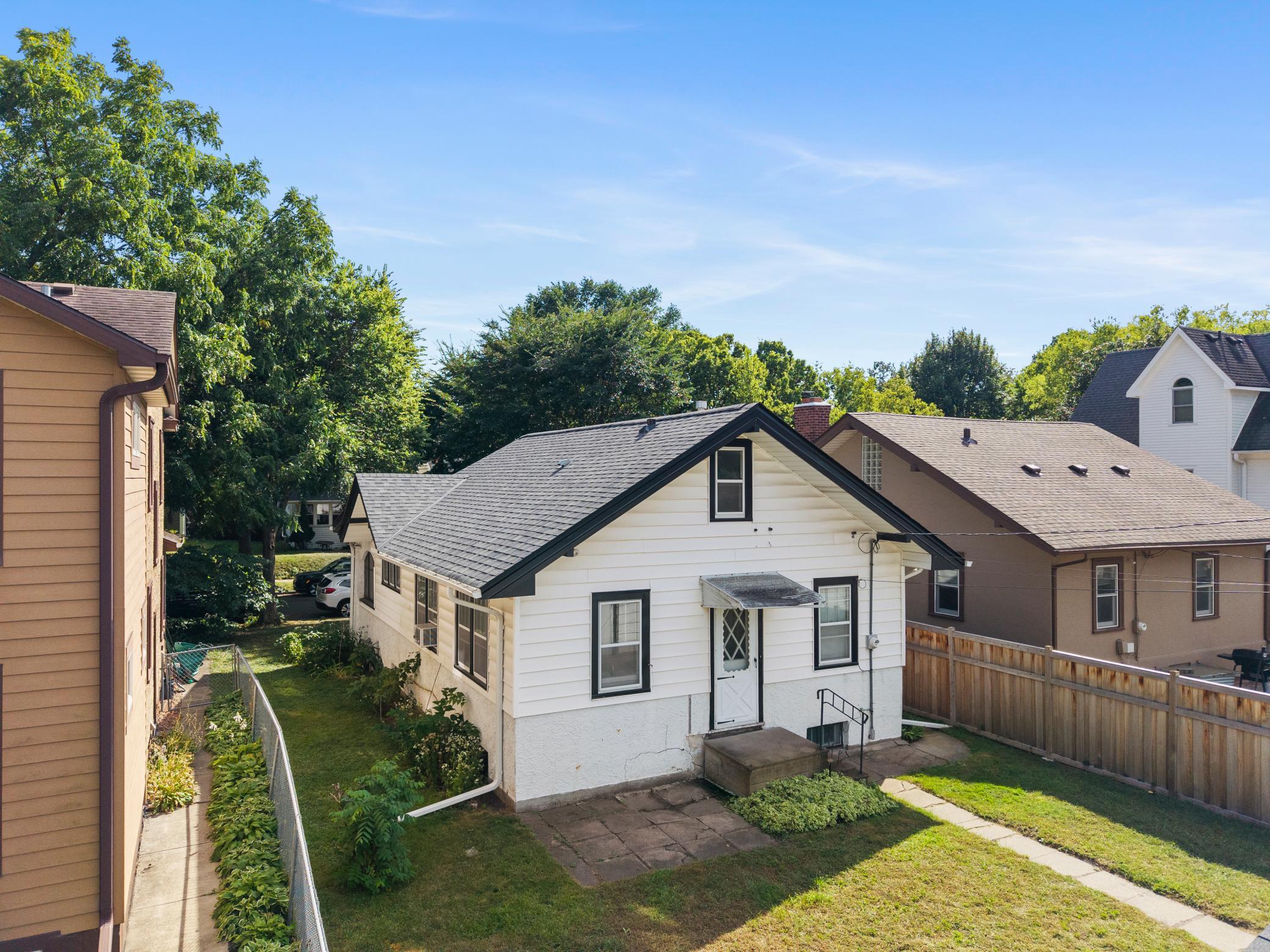 main property photo 66