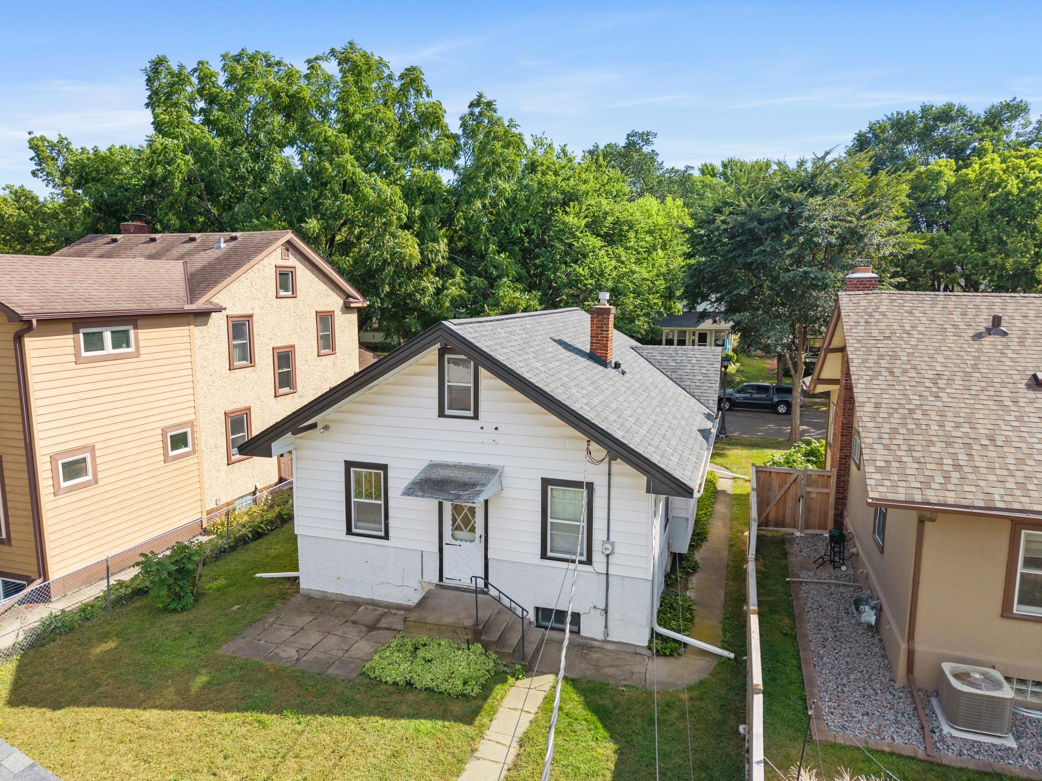 main property photo 67