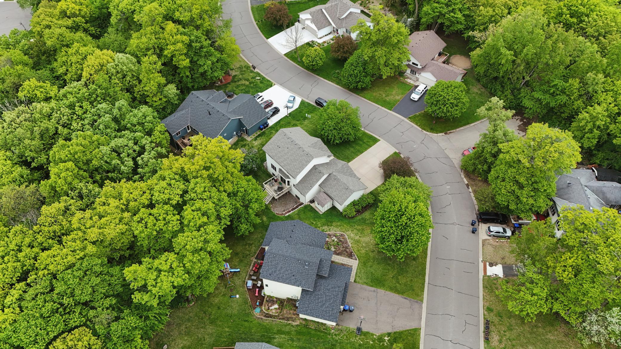 main property photo 40