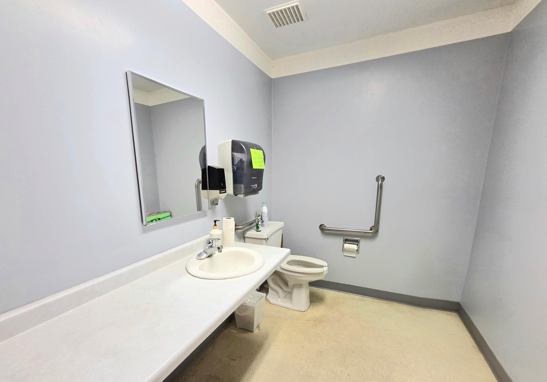 main property photo 12