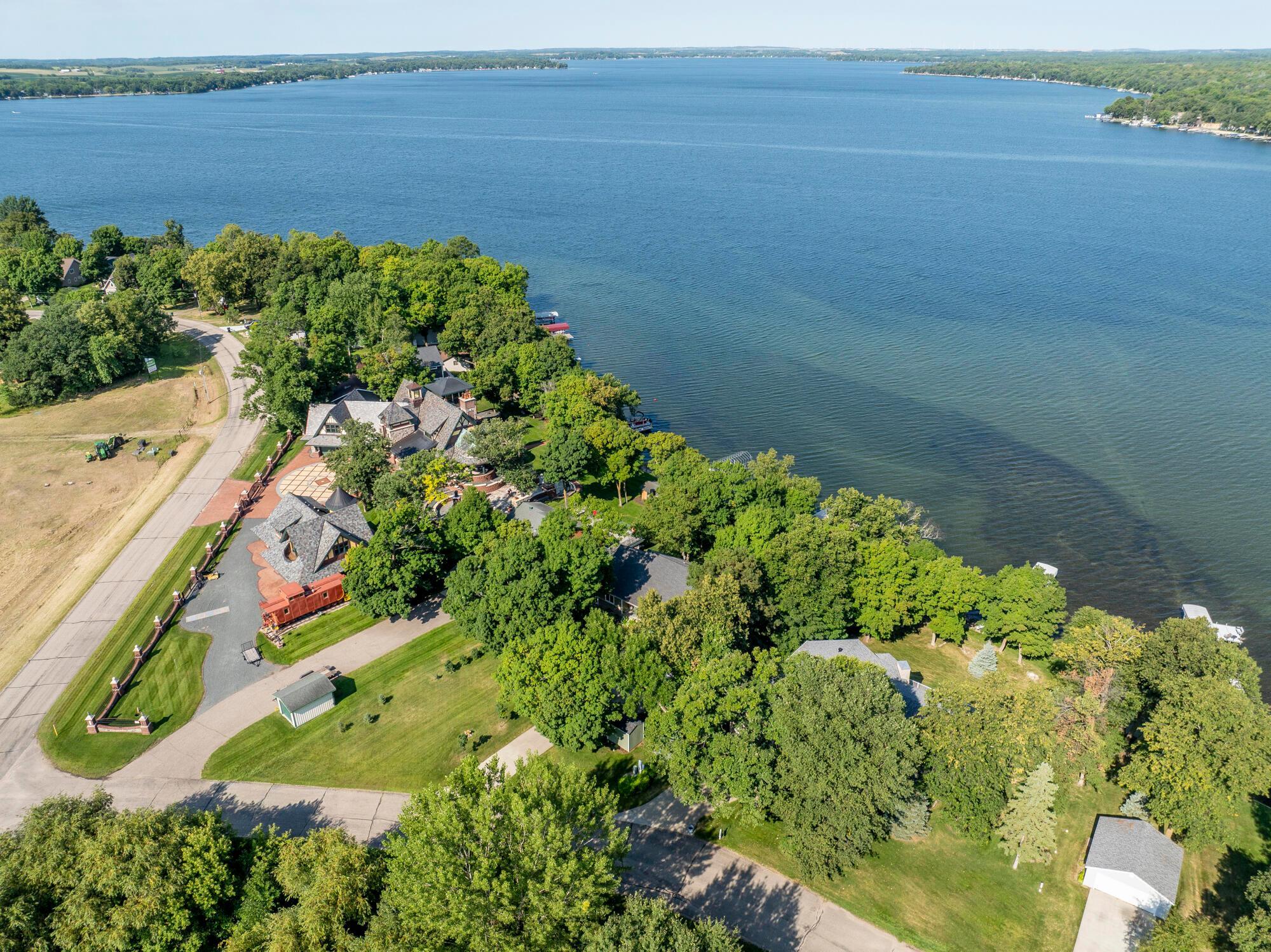 main property photo 36