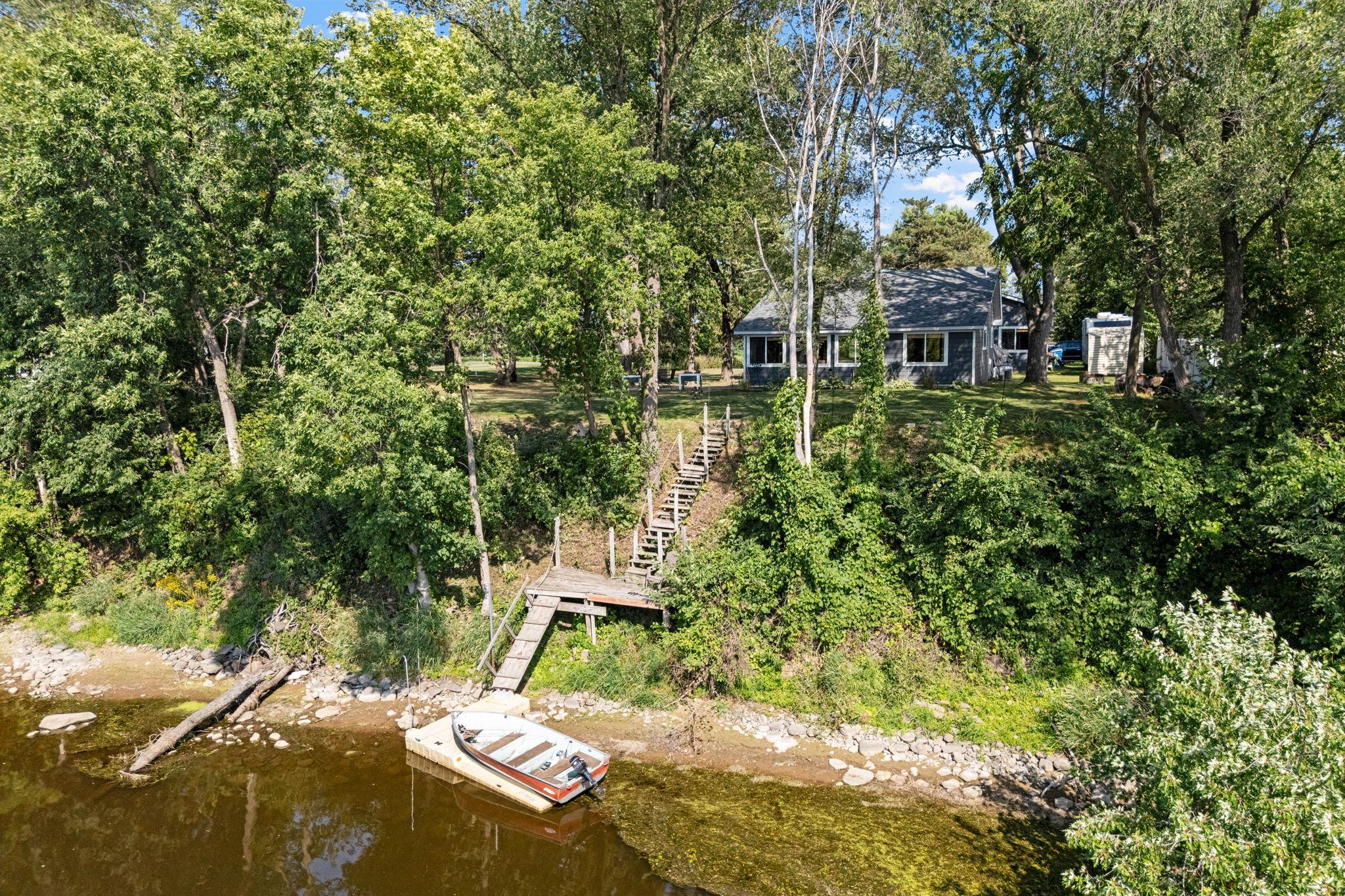main property photo 26