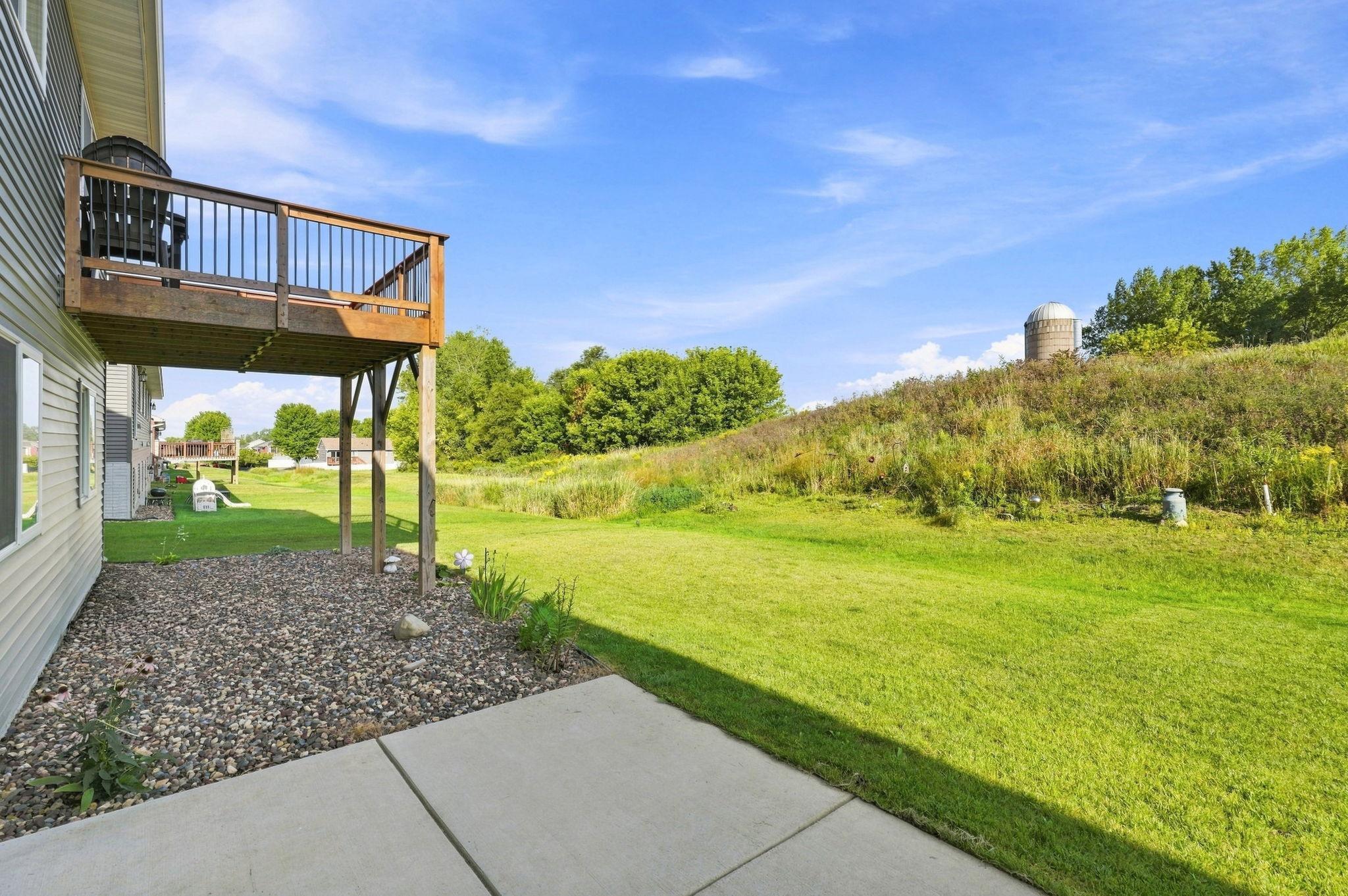 main property photo 38