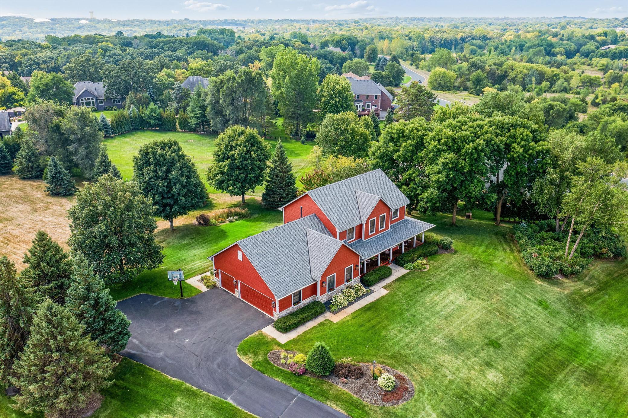 main property photo 2