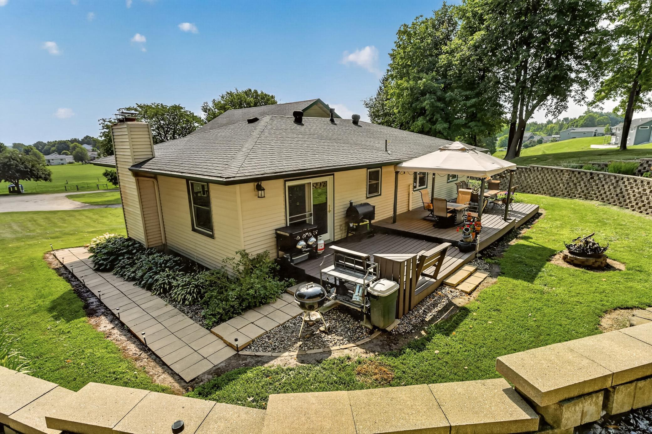 main property photo 50