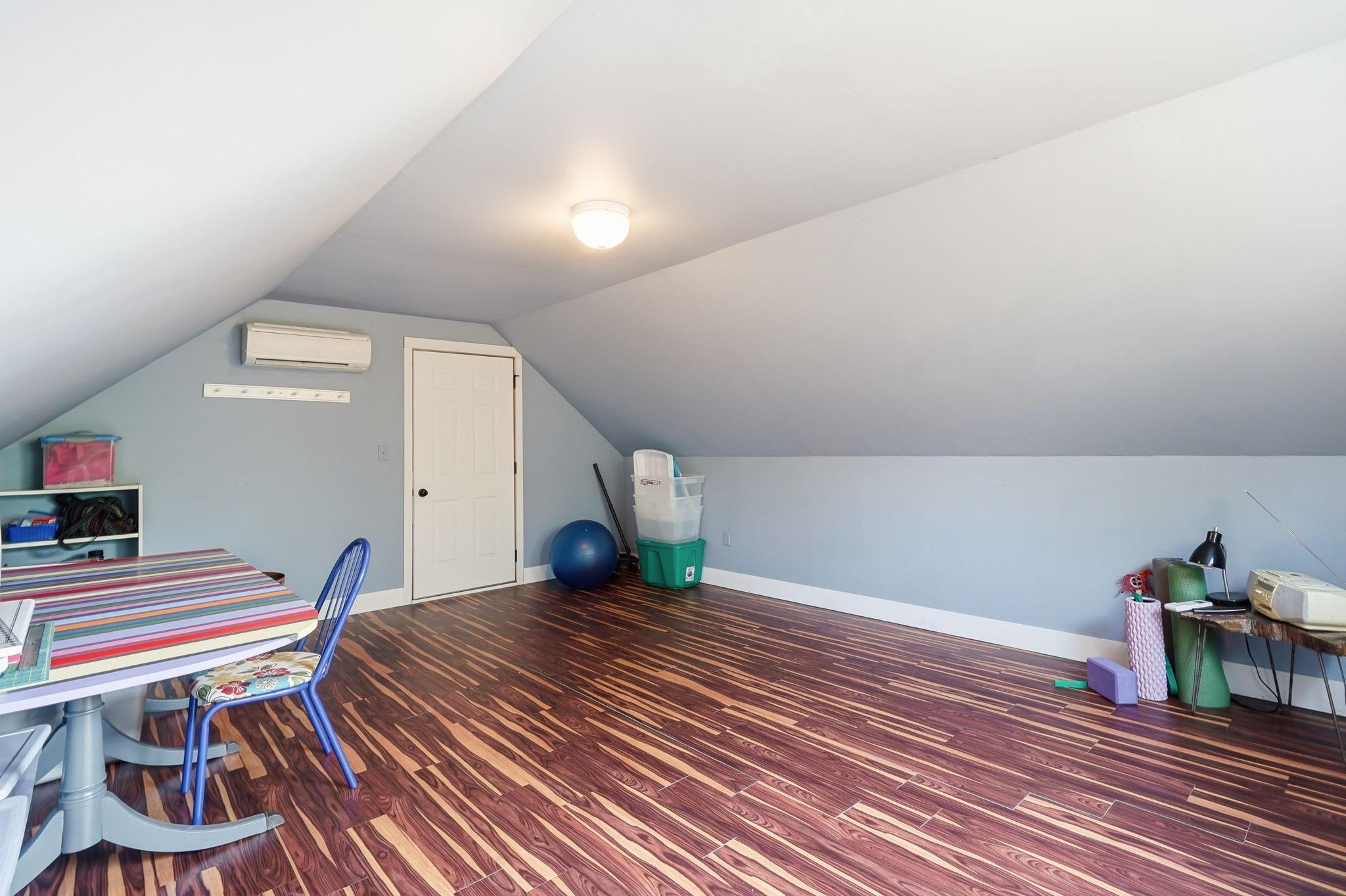 main property photo 74