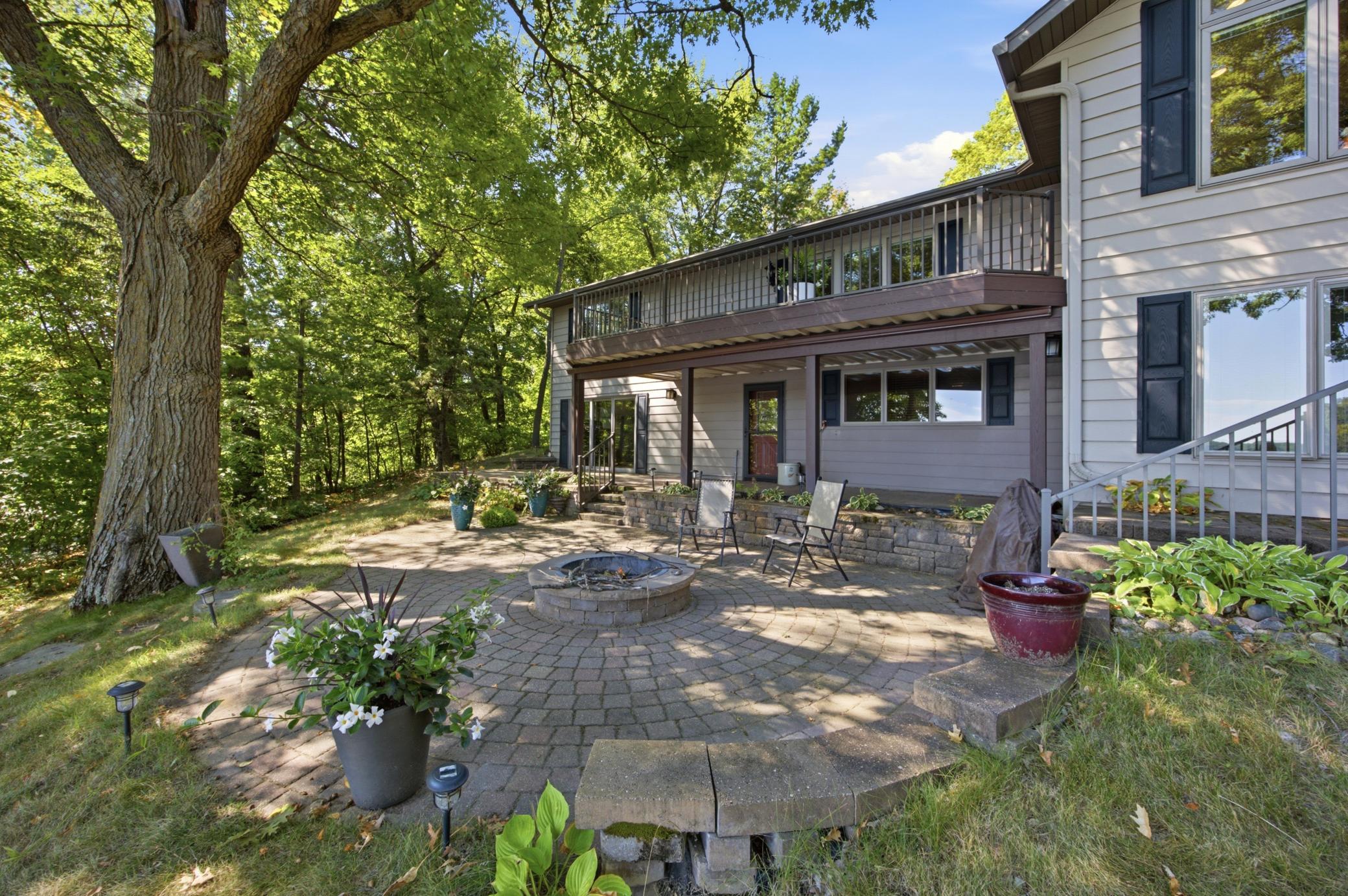 main property photo 78