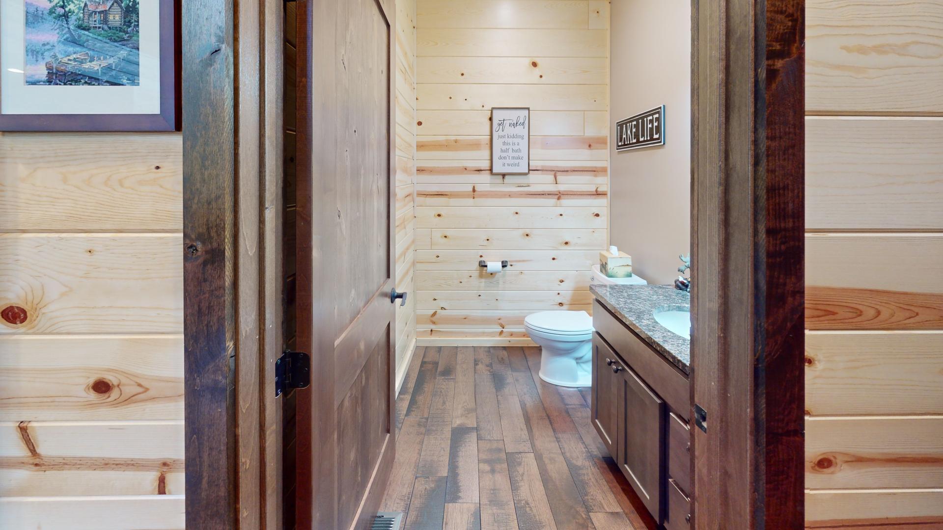 main property photo 23