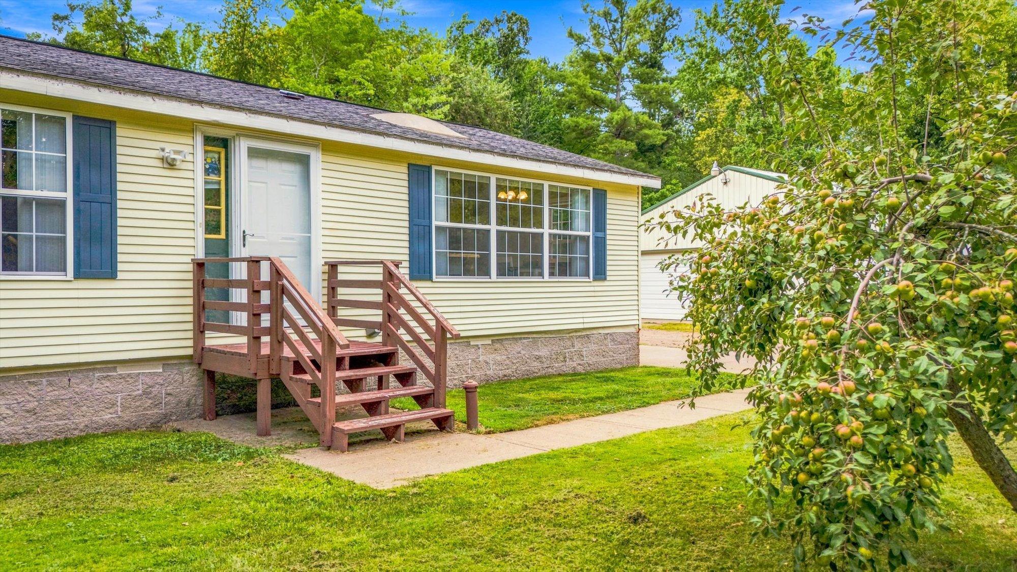 main property photo 2