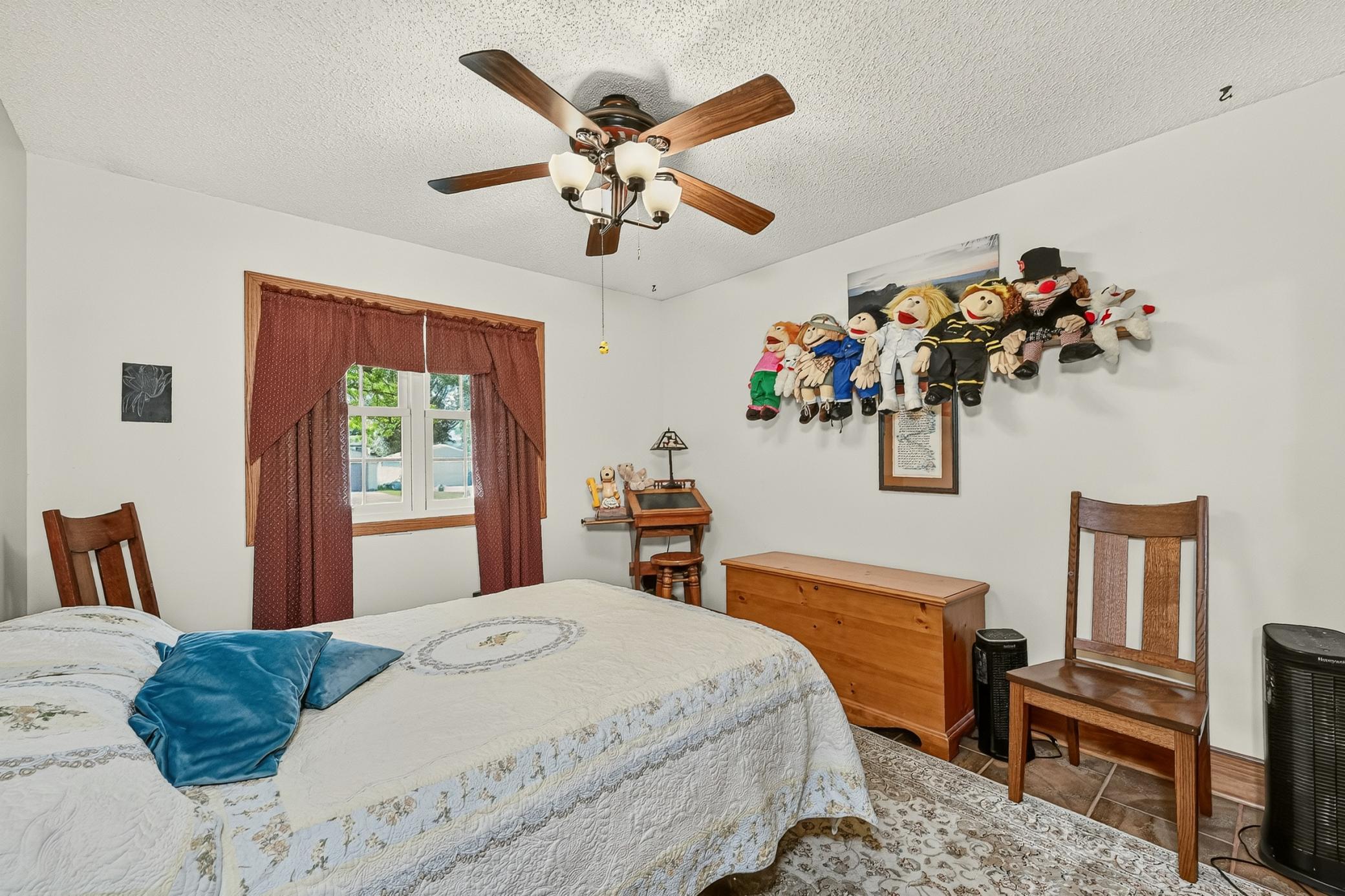 main property photo 18