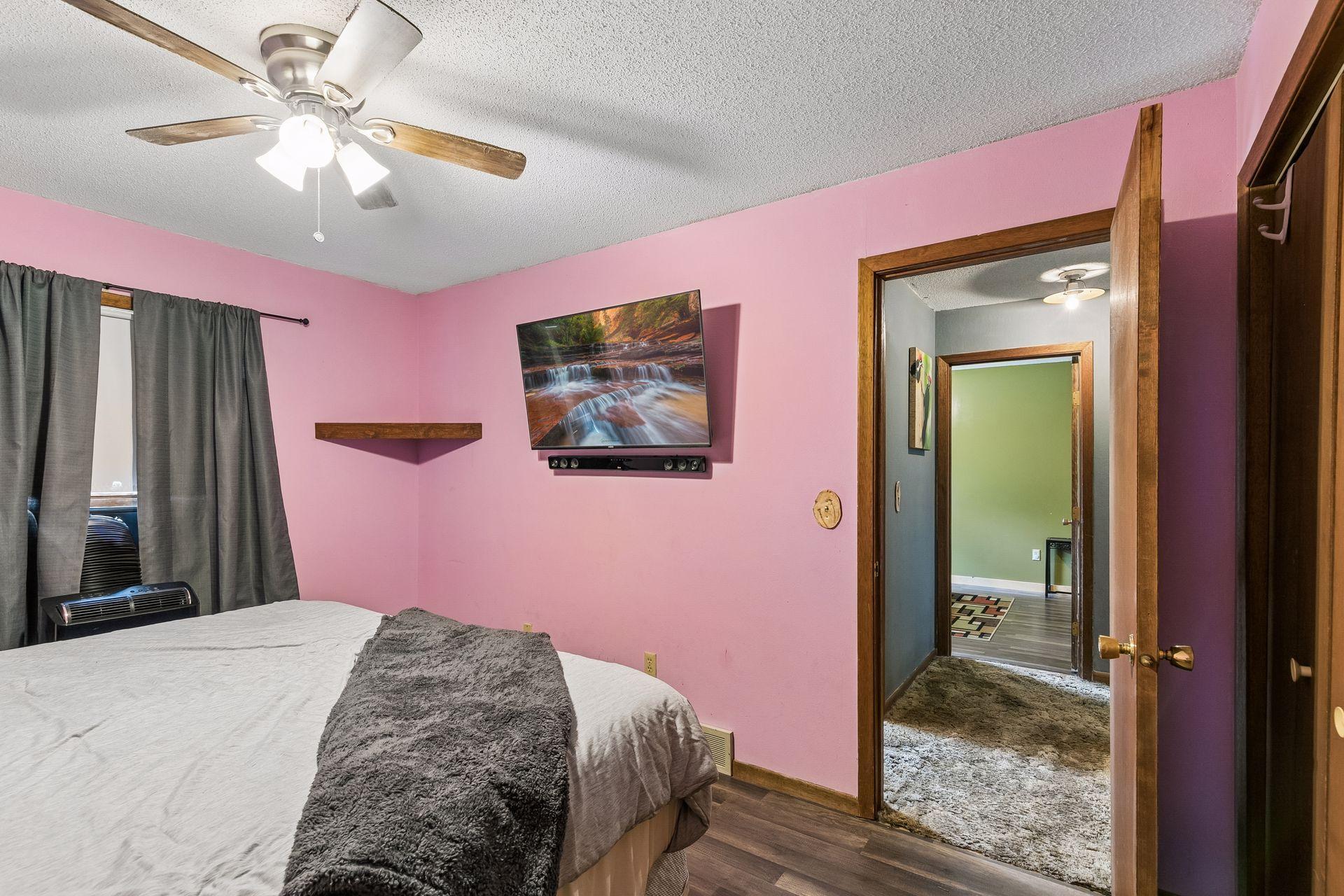 main property photo 22
