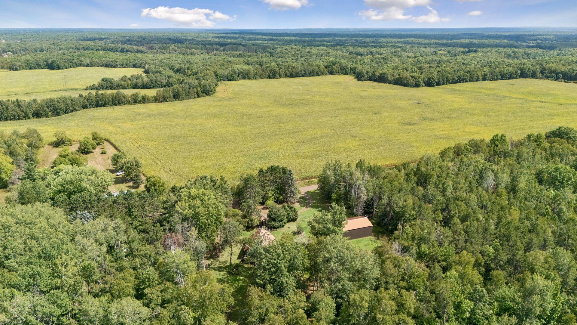 main property photo 41