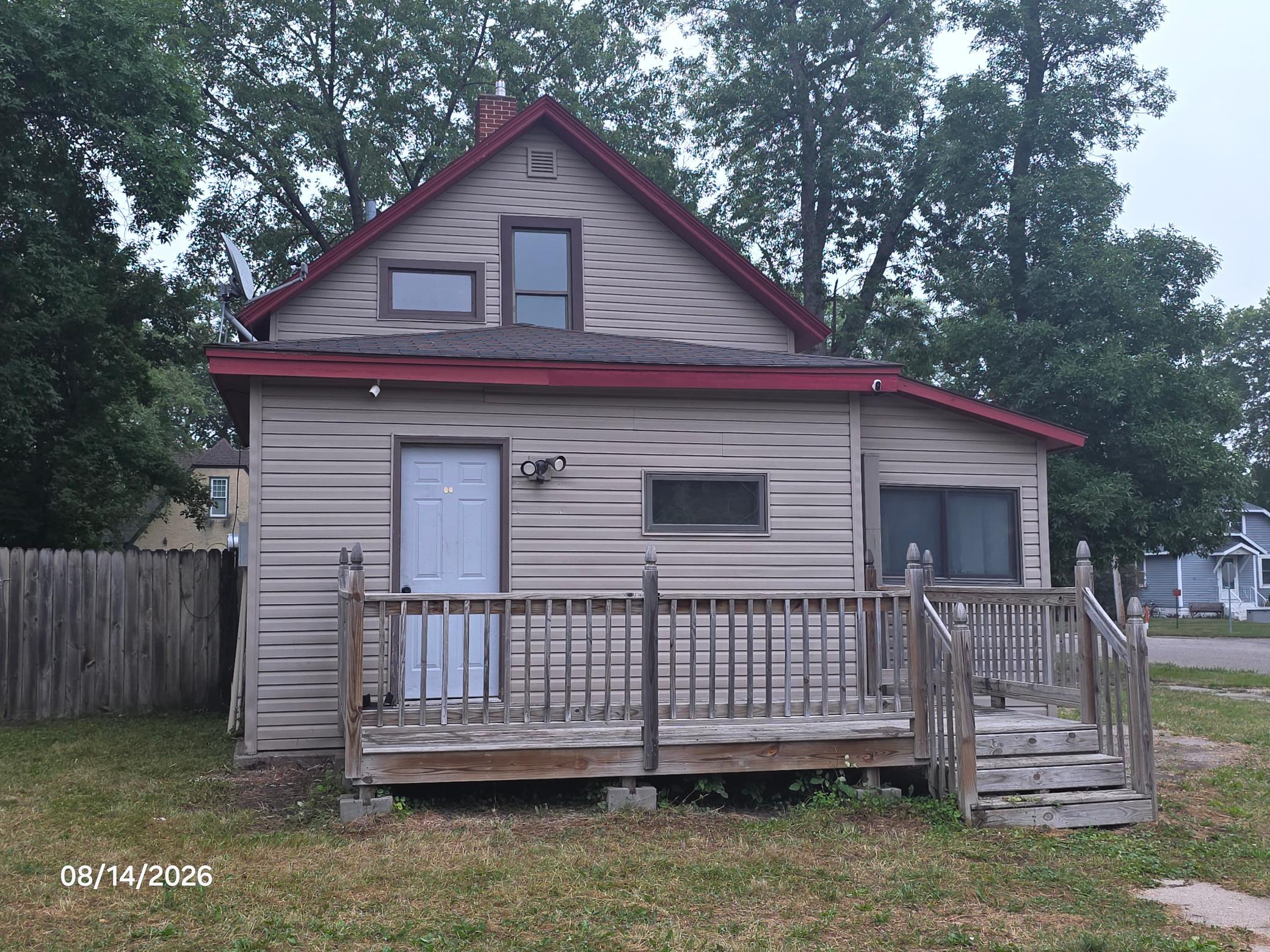 main property photo 7