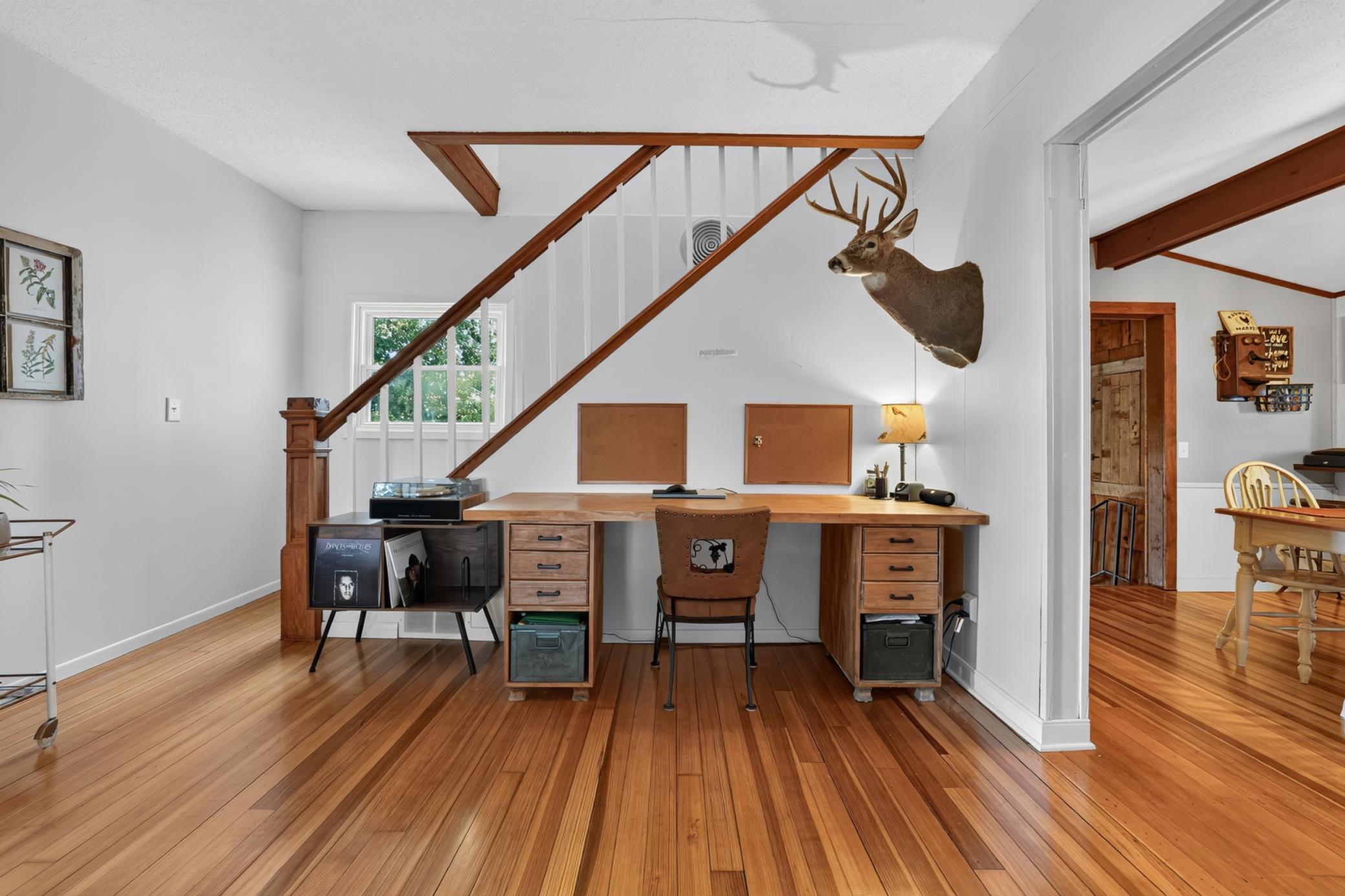 main property photo 20