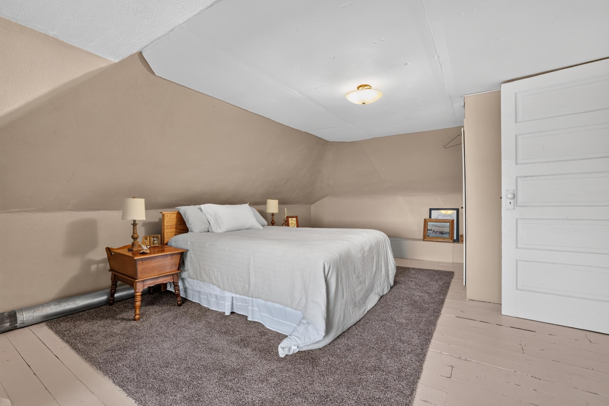 main property photo 63
