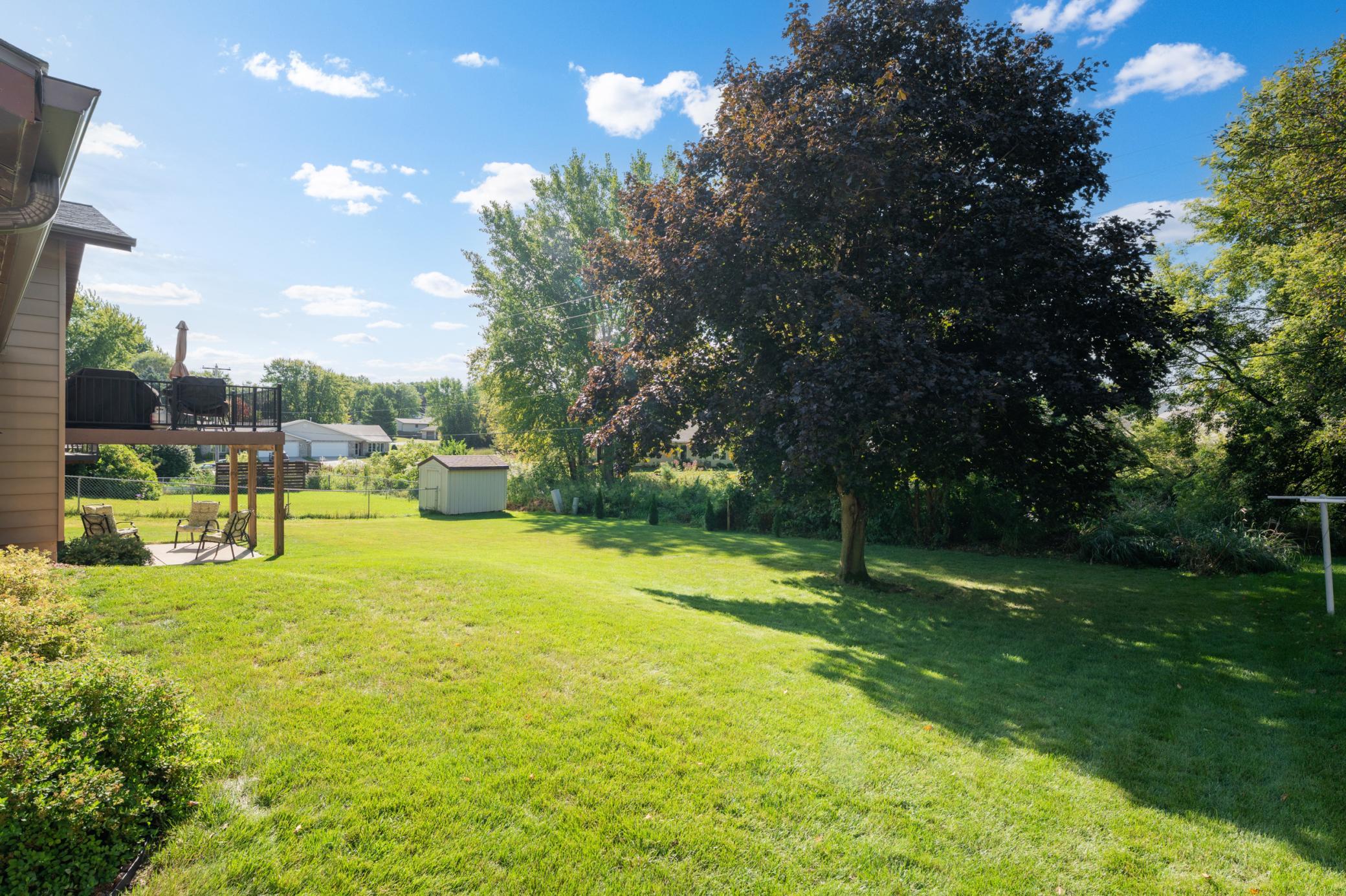 main property photo 33