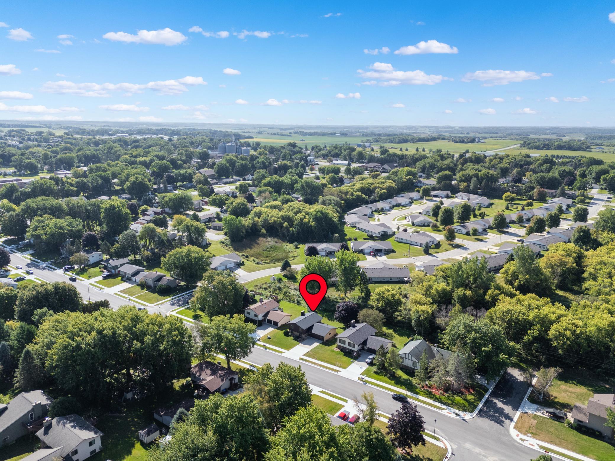 main property photo 34