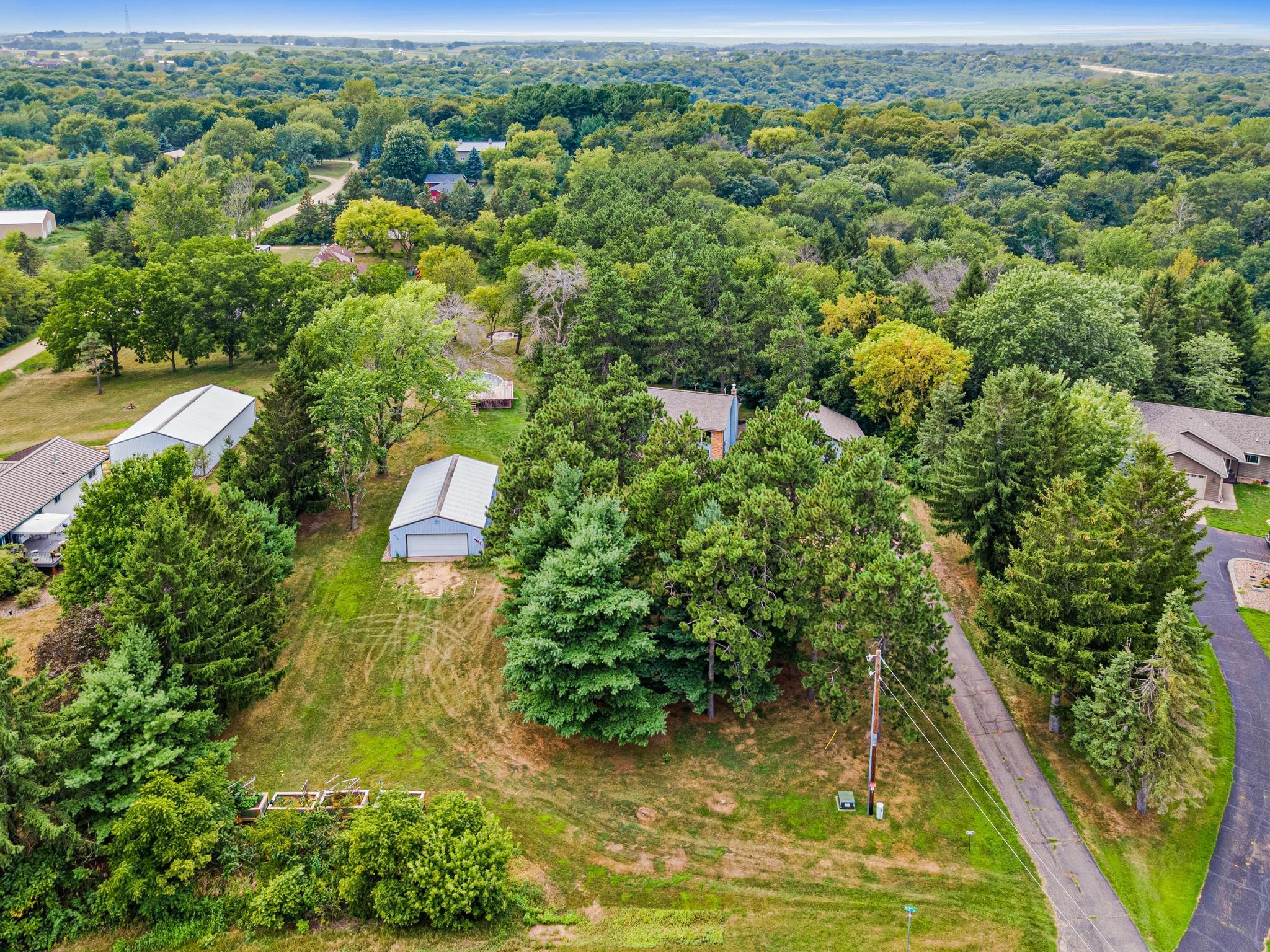 main property photo 39
