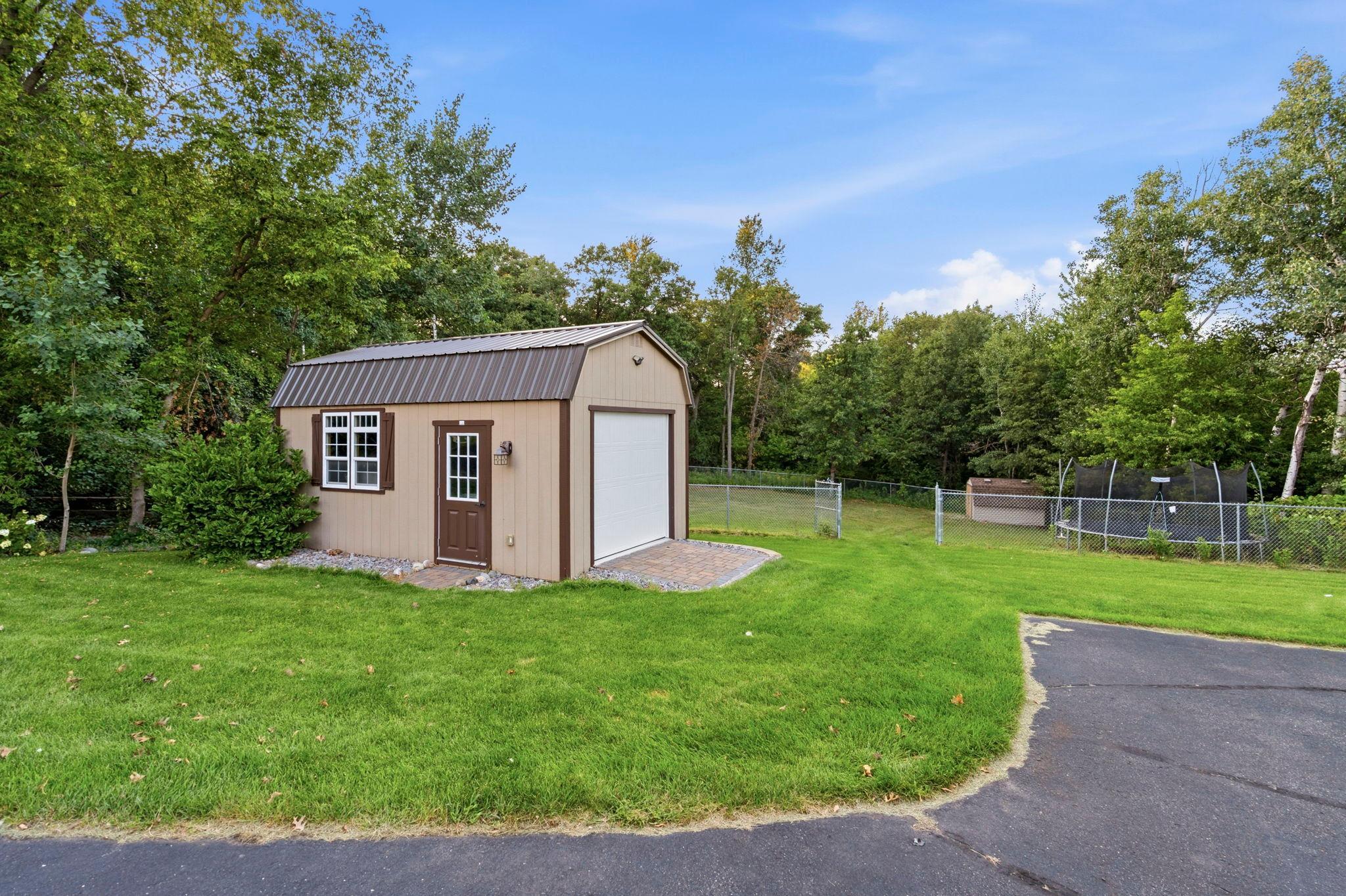 main property photo 68
