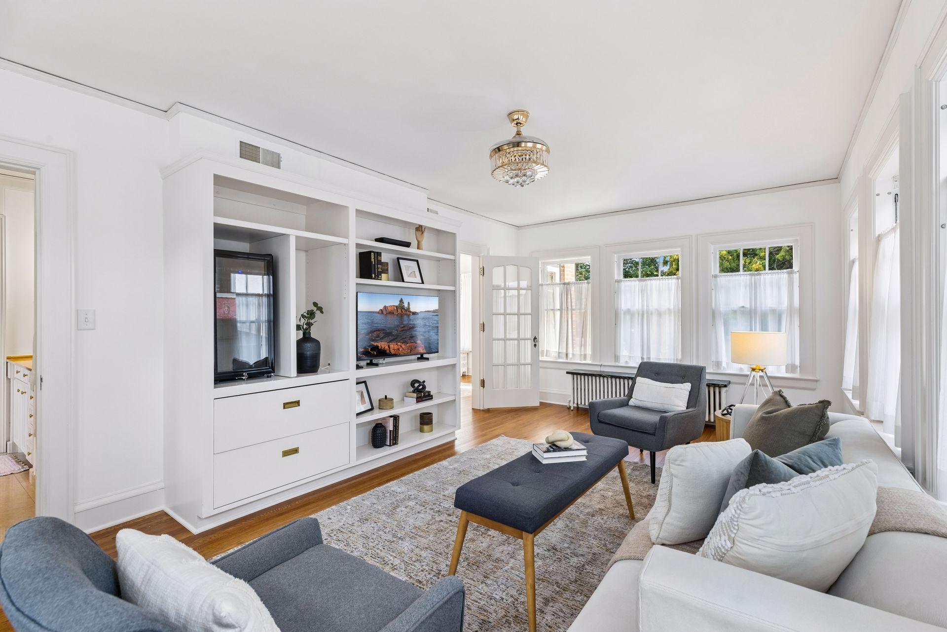 main property photo 70