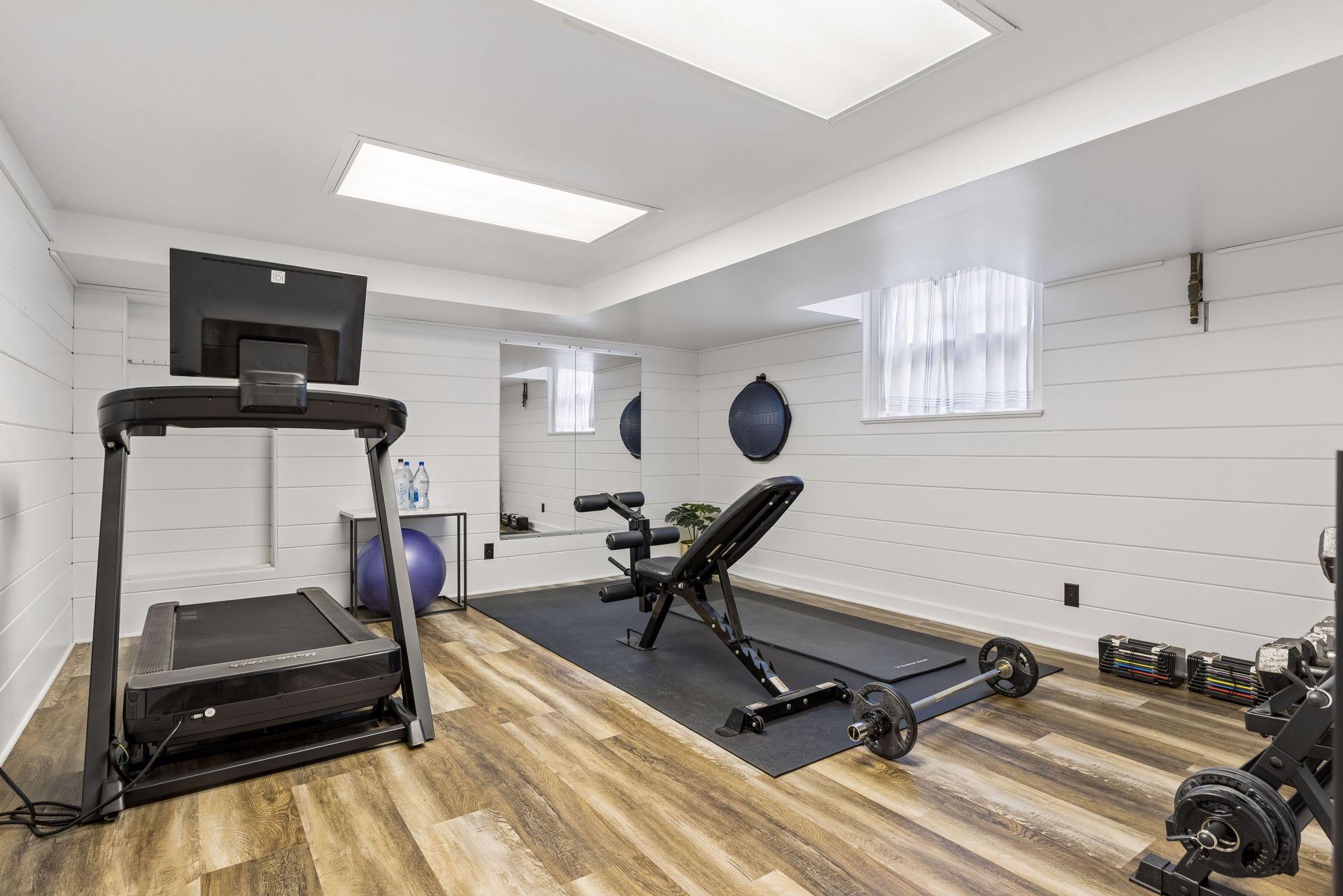 main property photo 89