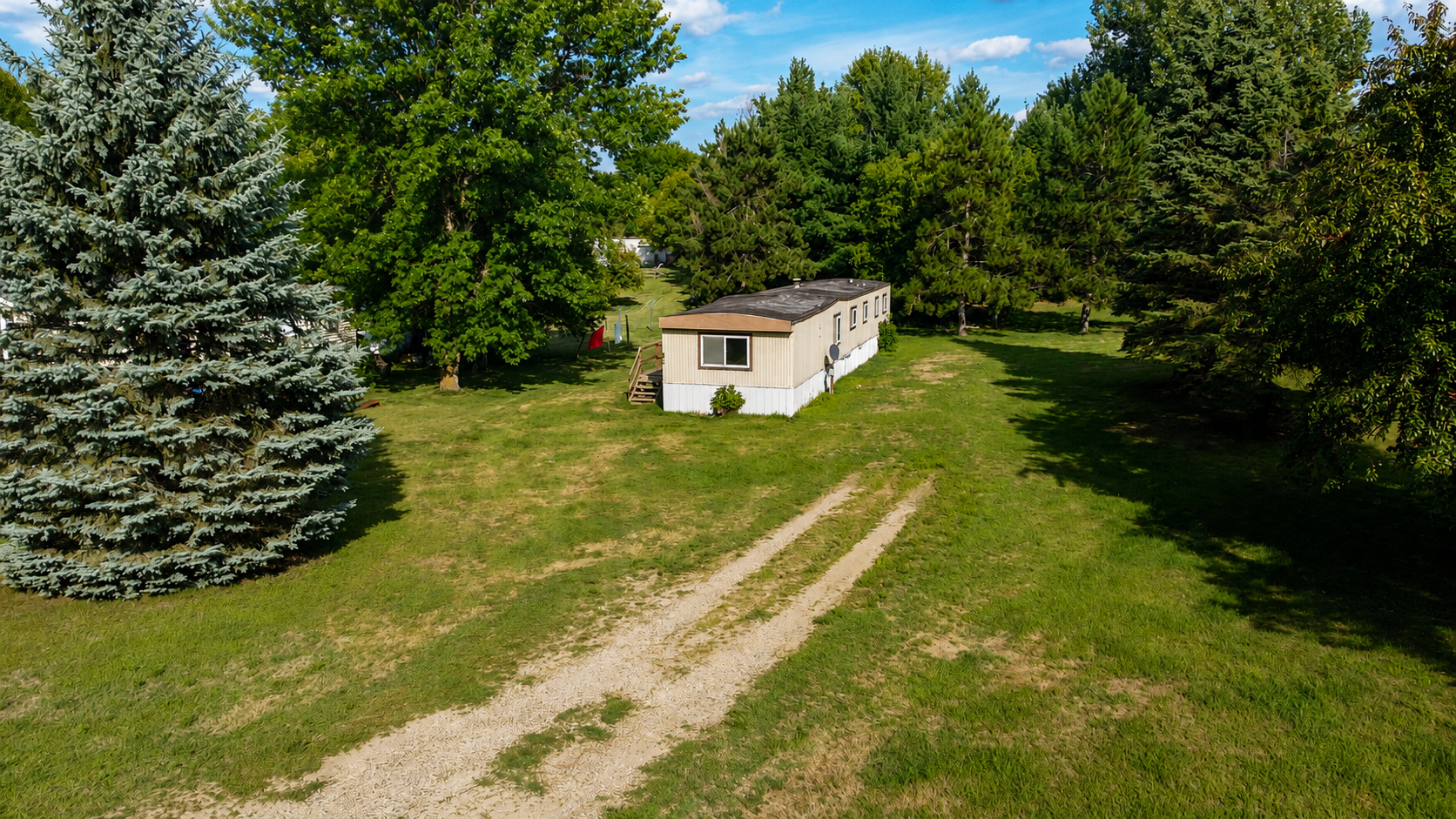 main property photo 20