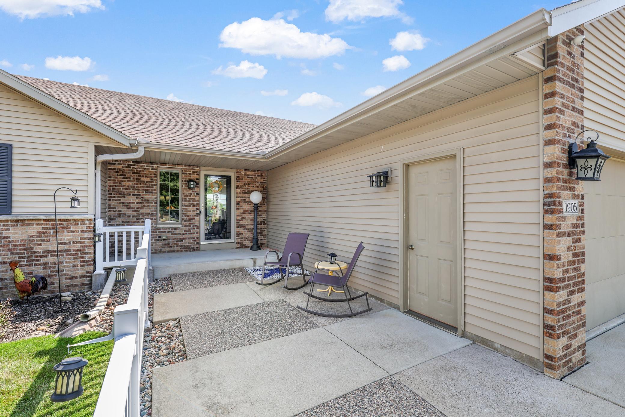 main property photo 9