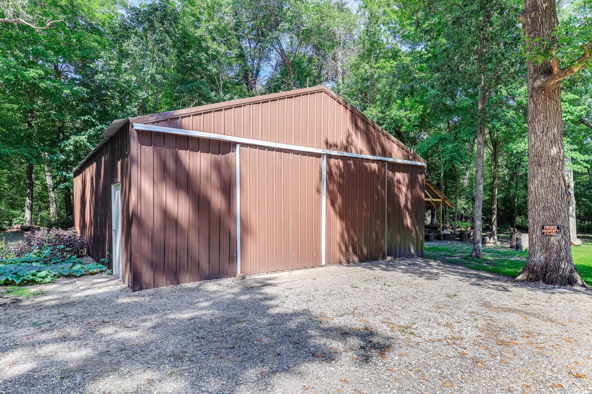 main property photo 38